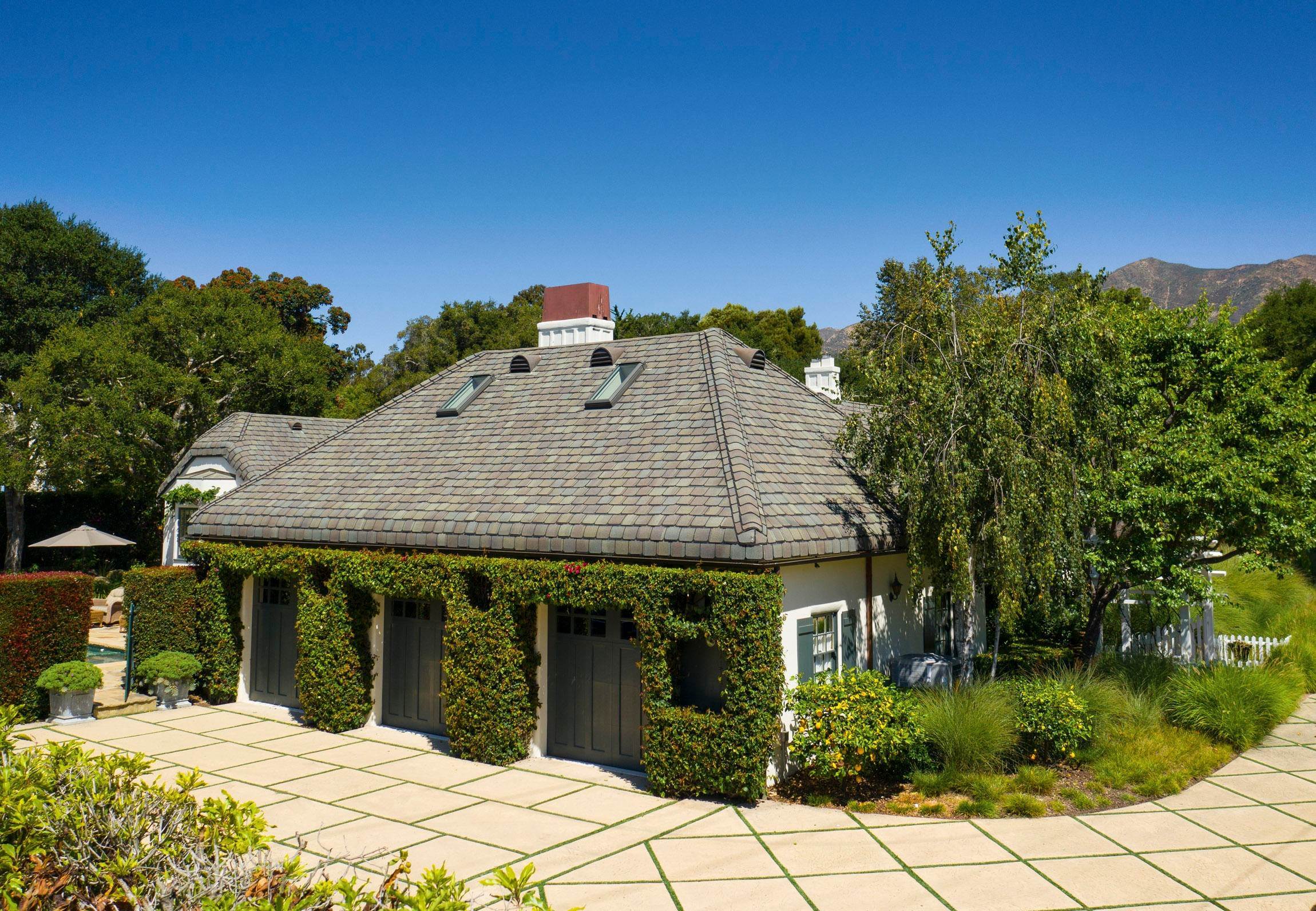 29. Estate at 245 Santa Rosa Lane Montecito, California 93108 United States