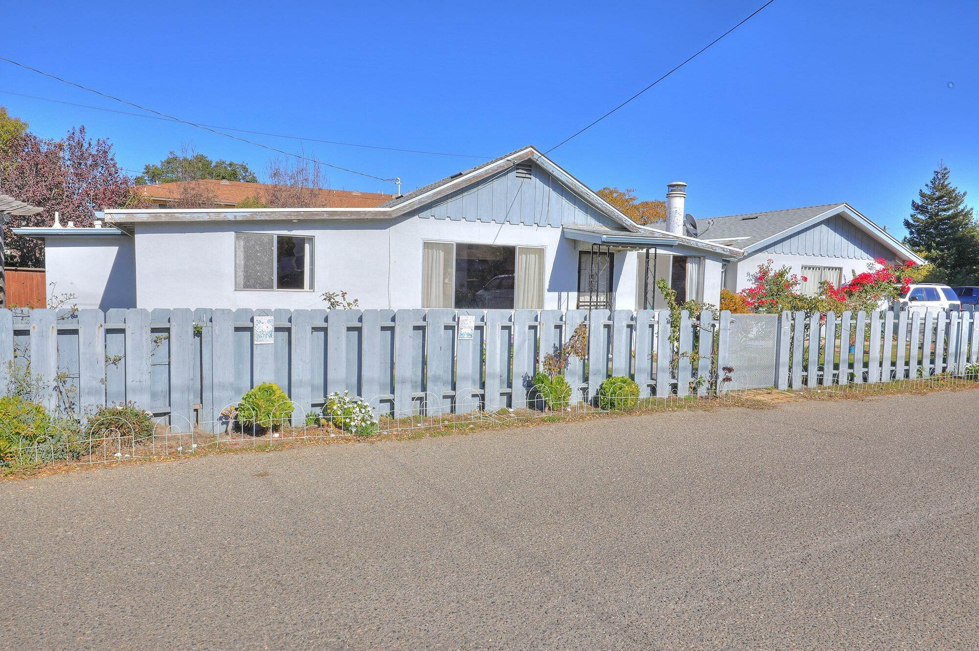 2. Estate for Sale at 205 Central Avenue Buellton, California 93427 United States