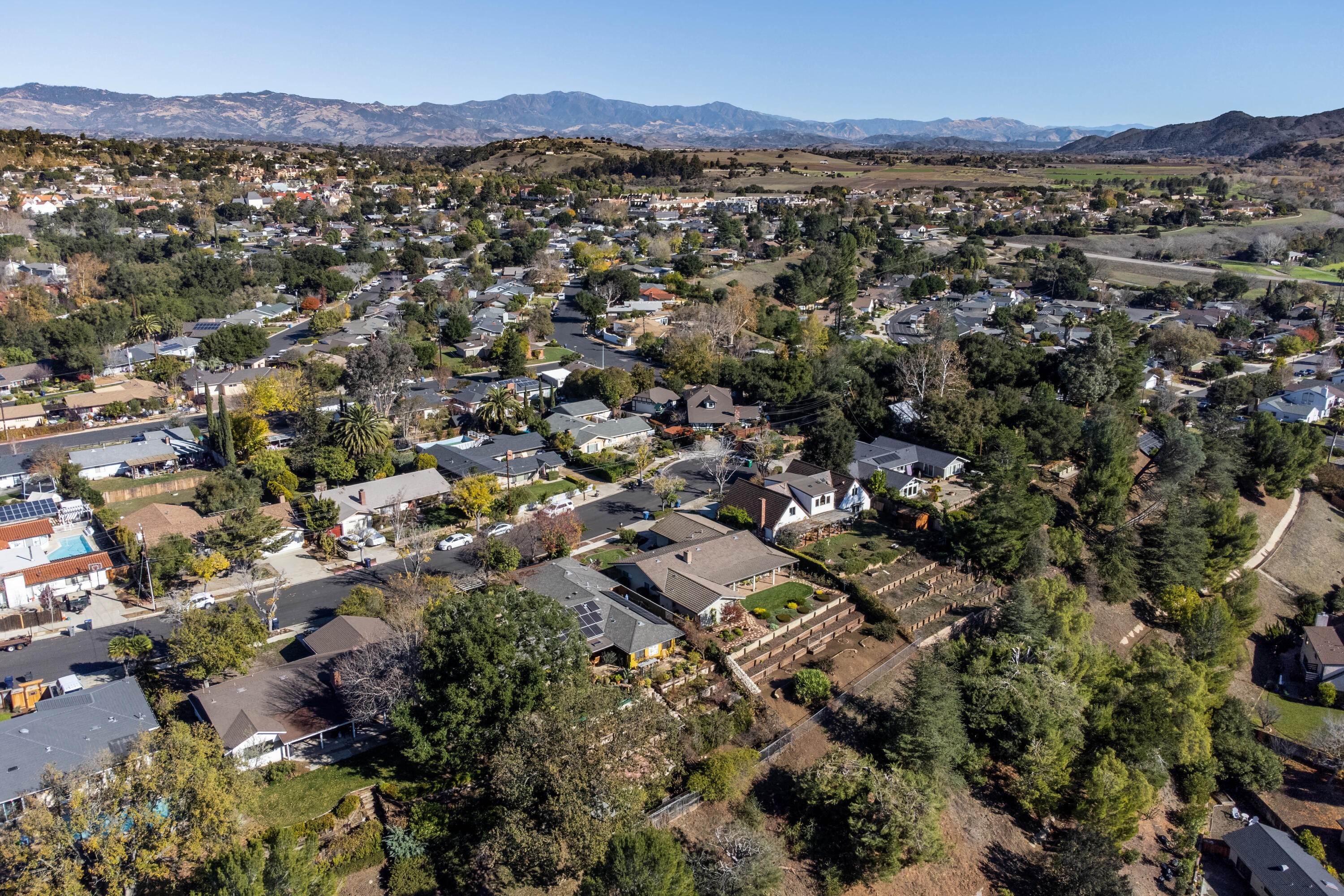 26. Estate for Sale at 67 Pepperwood Way Solvang, California 93463 United States