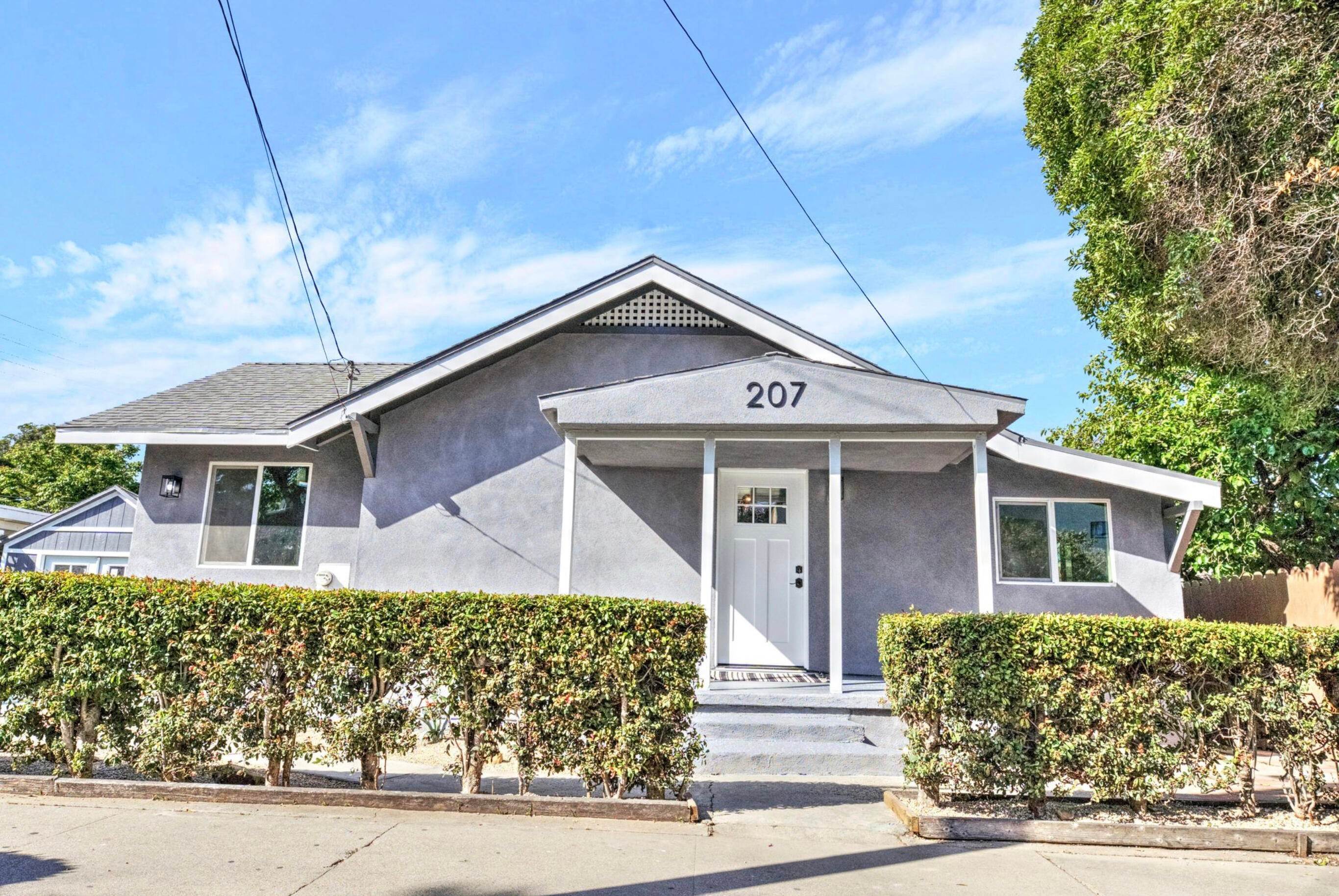 19. Estate for Sale at 207 N Alisos Street Santa Barbara, California 93103 United States