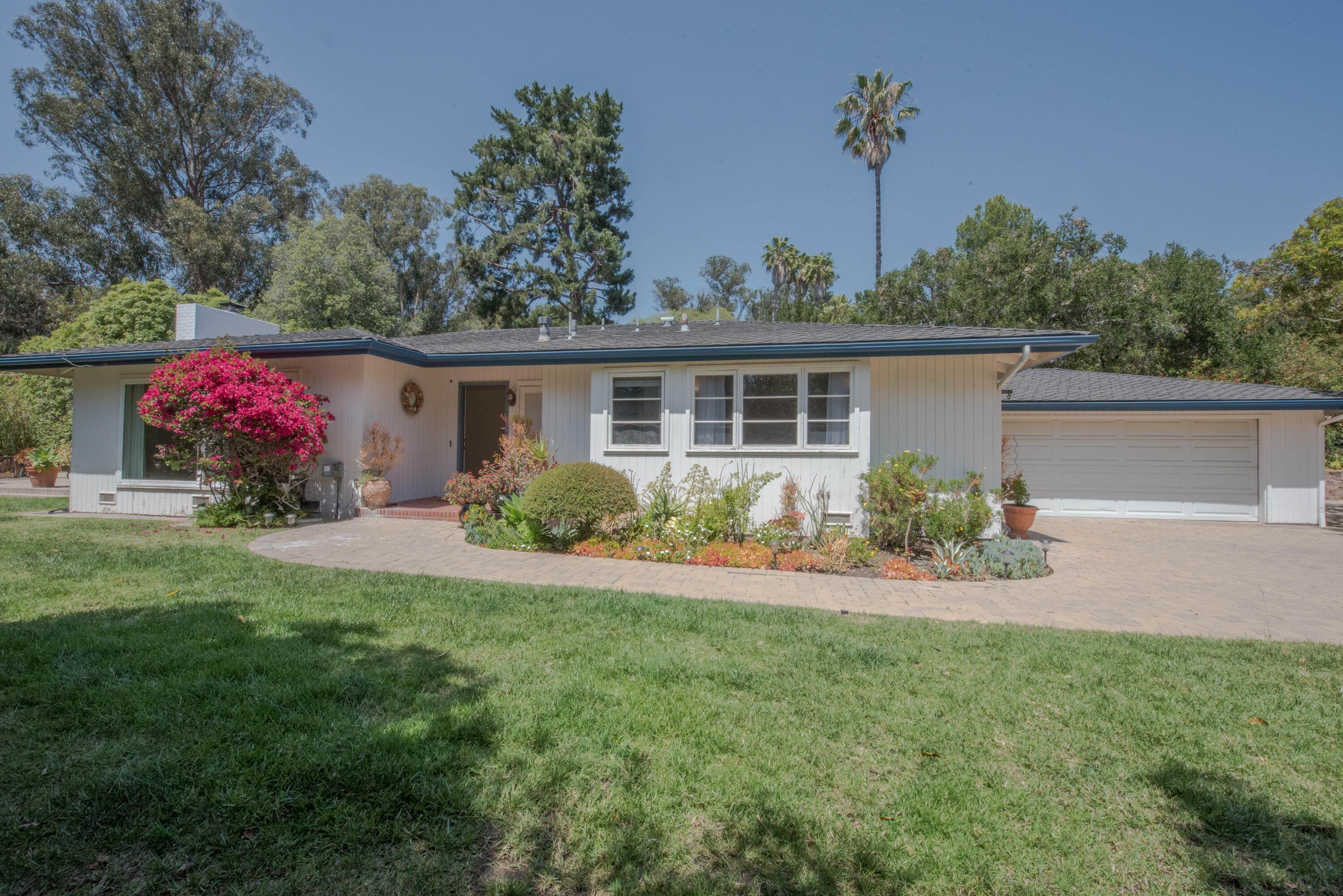 1. Estate for Sale at 845 Woodland Drive Santa Barbara, California 93108 United States
