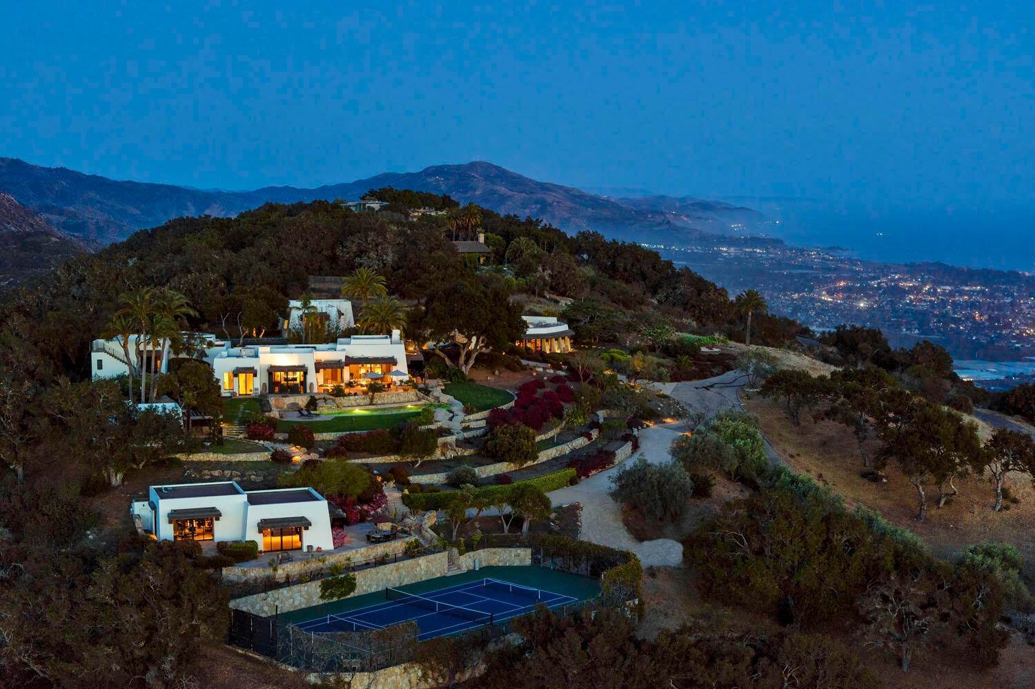 29. Estate for Sale at 560 Toro Canyon Park Road Montecito, California 93108 United States