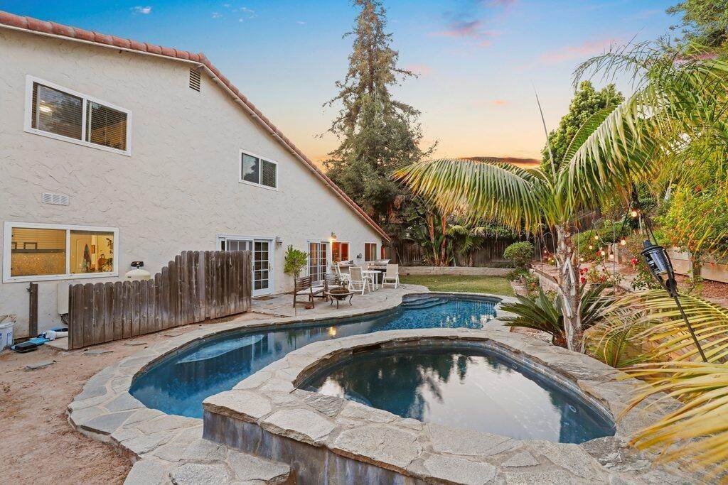 34. Estate for Sale at 414 Camino Laguna Vis Goleta, California 93117 United States