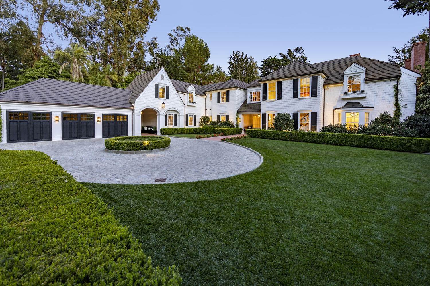 5. Estate for Sale at 3165 Padaro Lane Carpinteria, California 93013 United States