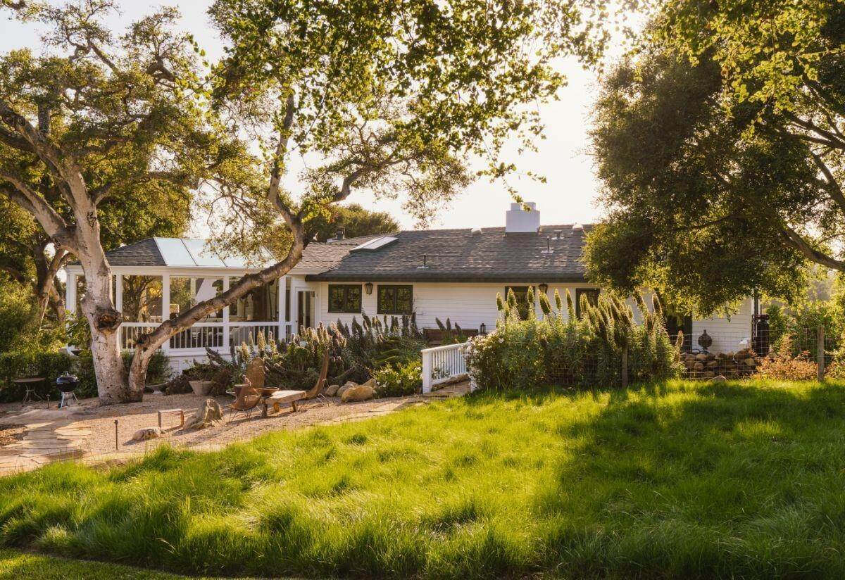 13. Estate for Sale at 568 Toro Canyon Road Santa Barbara, California 93108 United States