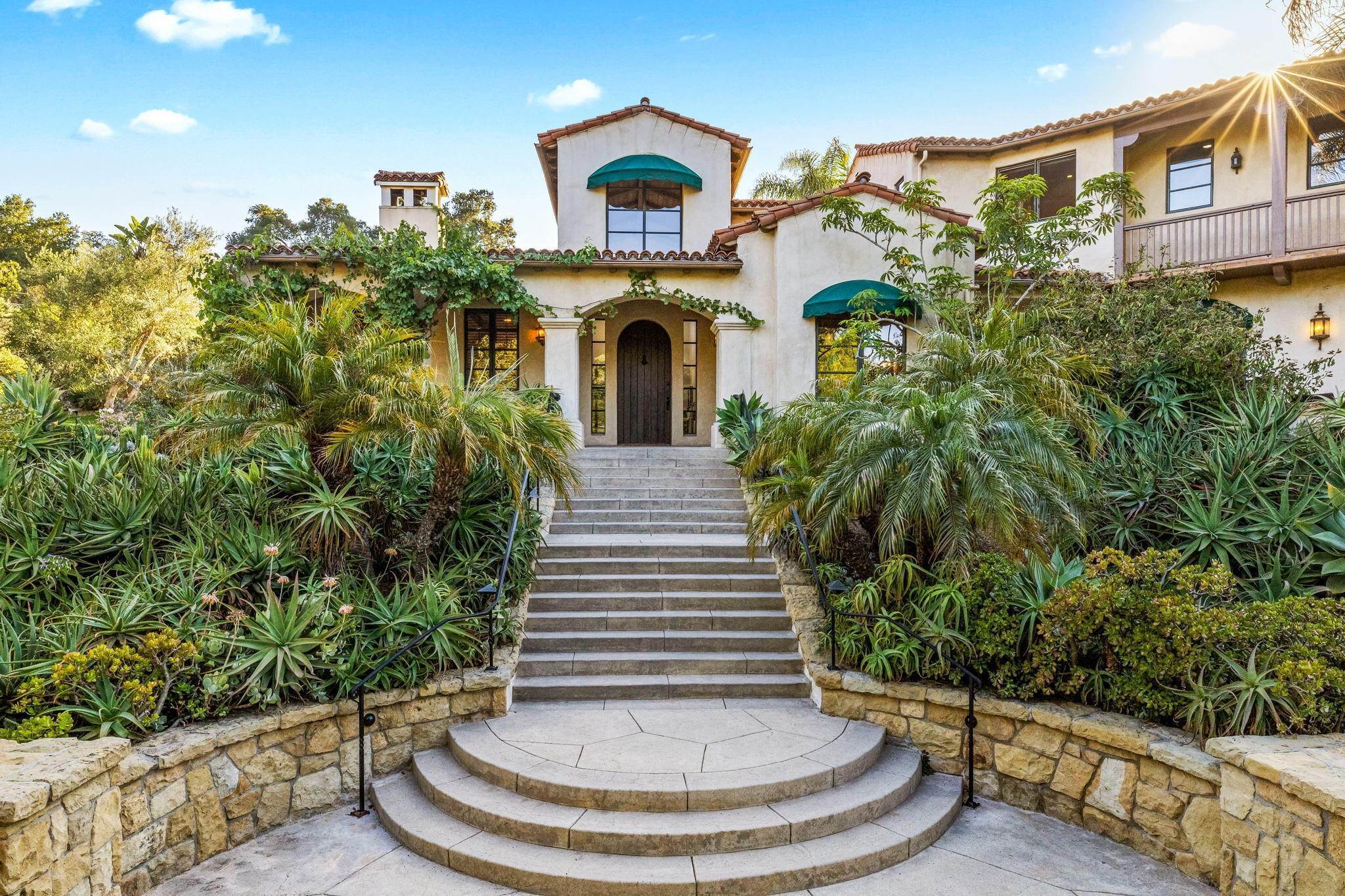 13. Estate for Sale at 4520 Via Esperanza Santa Barbara, California 93110 United States