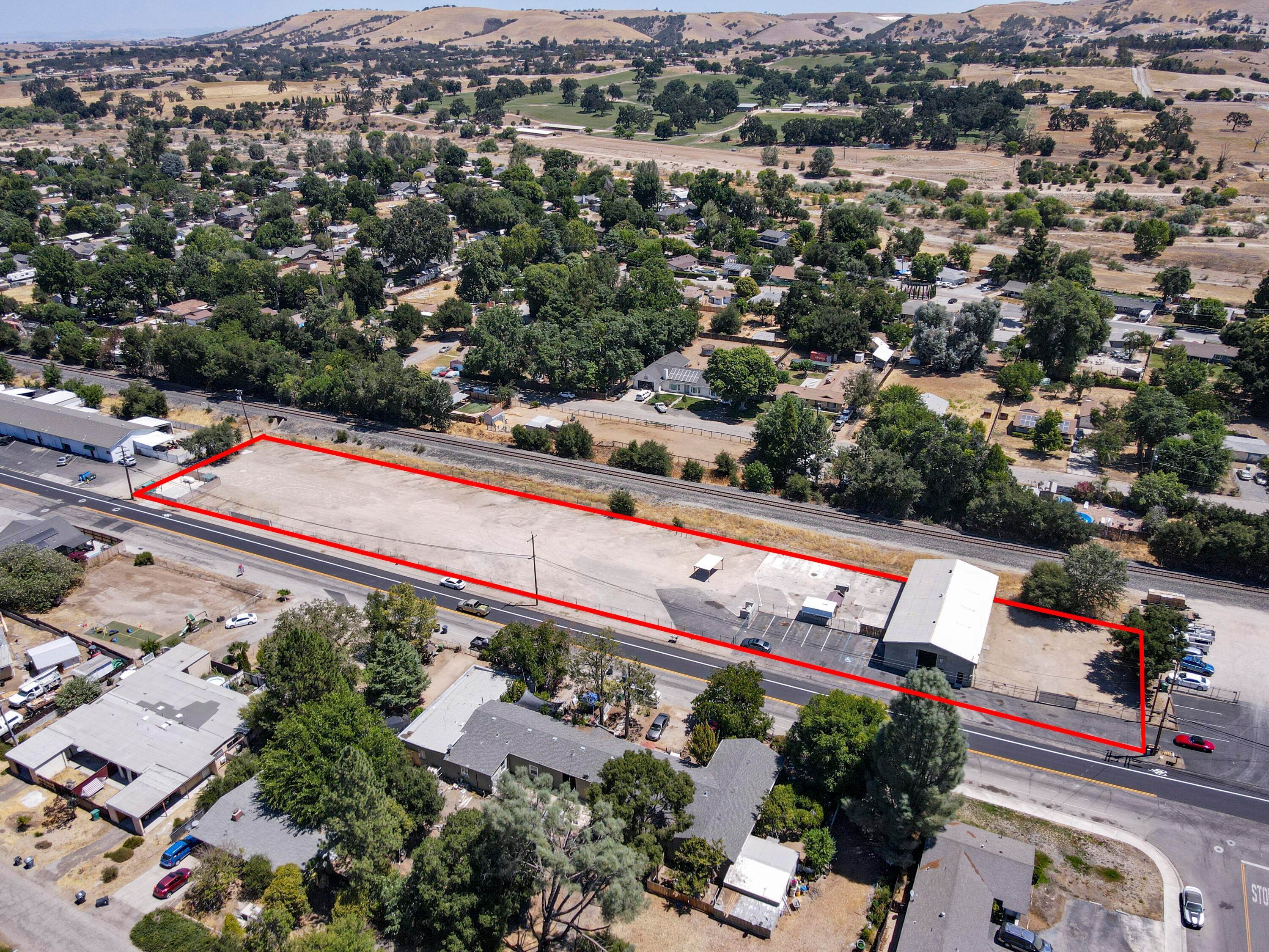 1. Commercial for Sale at 4985 Traffic Way Atascadero, California 93422 United States