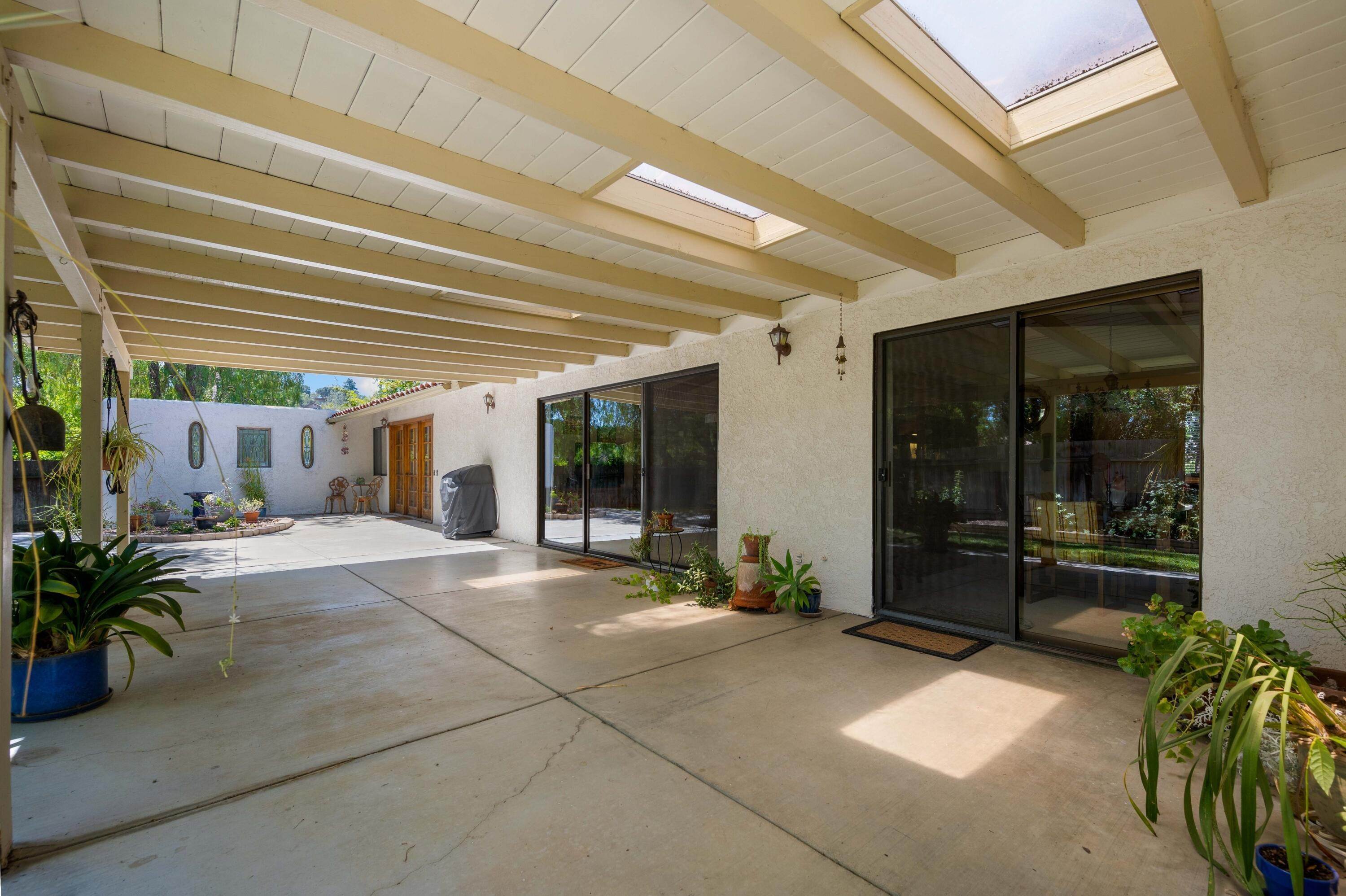 10. Estate for Sale at 906 Hornbeck Place Solvang, California 93463 United States