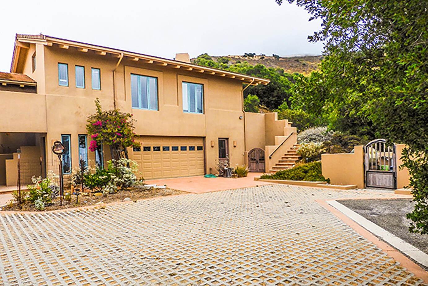 7. Estate for Sale at 105 Hollister Ranch Goleta, California 93117 United States