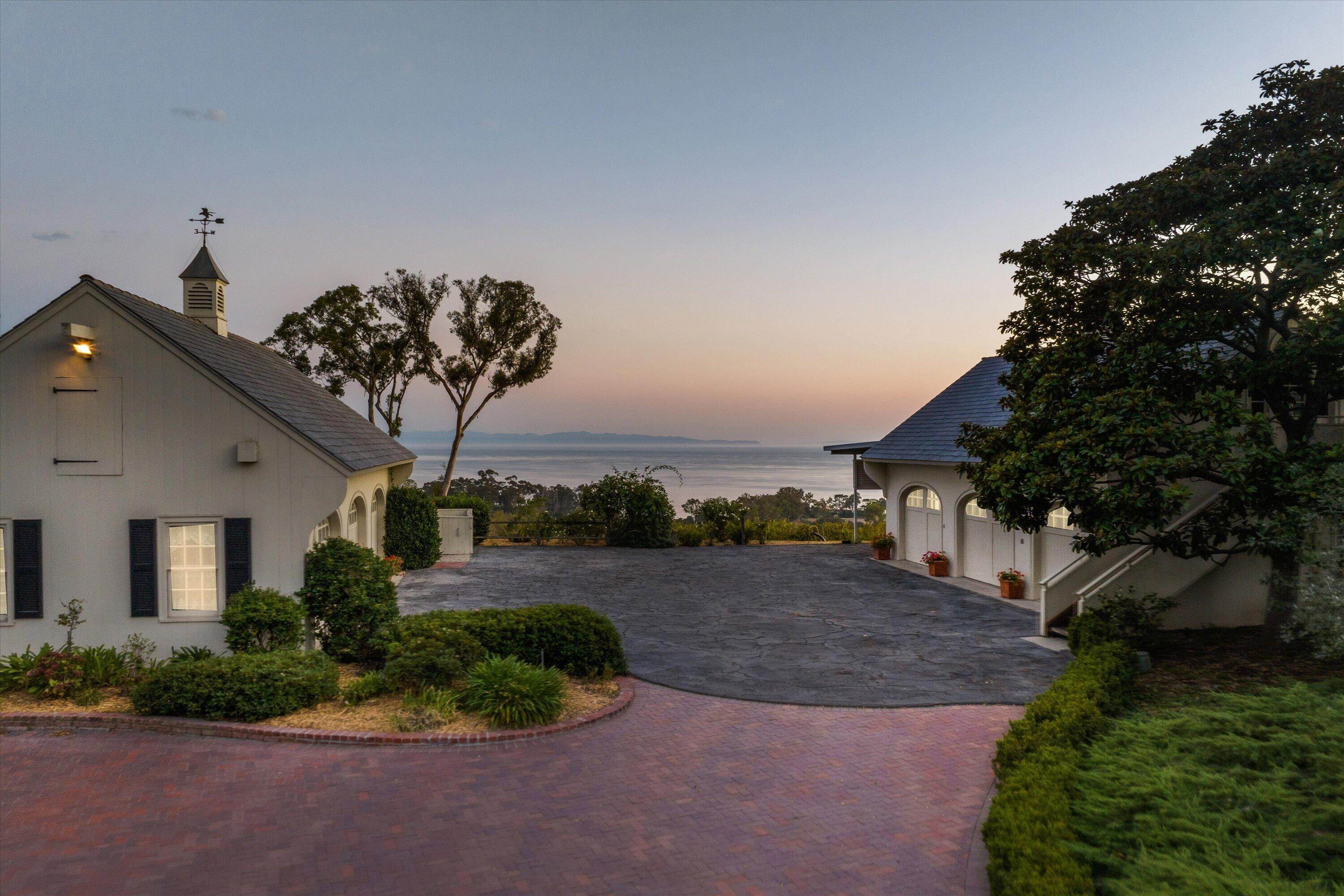 10. Estate for Sale at 4475 Via Abrigada Santa Barbara, California 93110 United States
