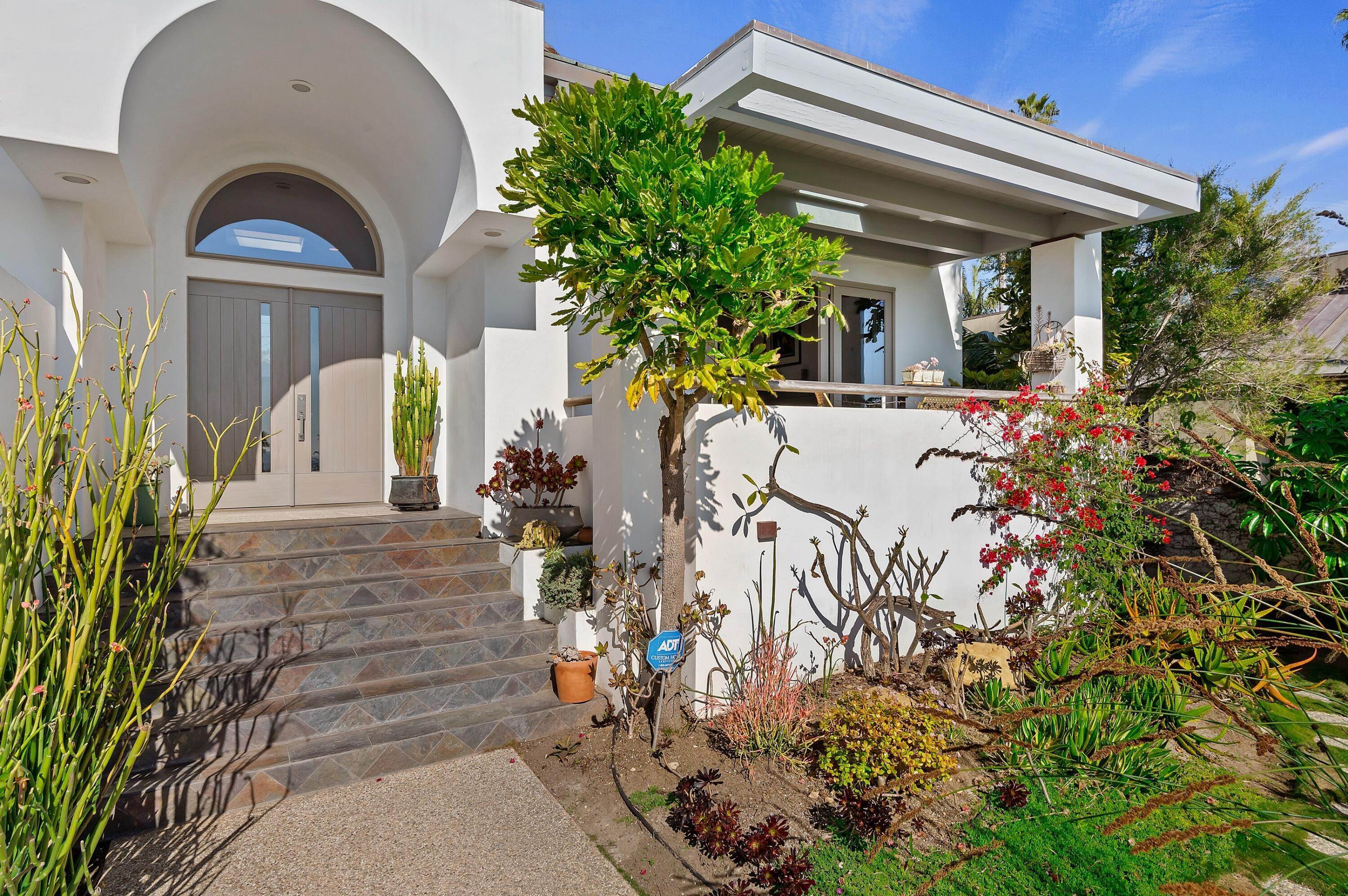9. Estate at 1312 Shoreline Drive Santa Barbara, California 93109 United States