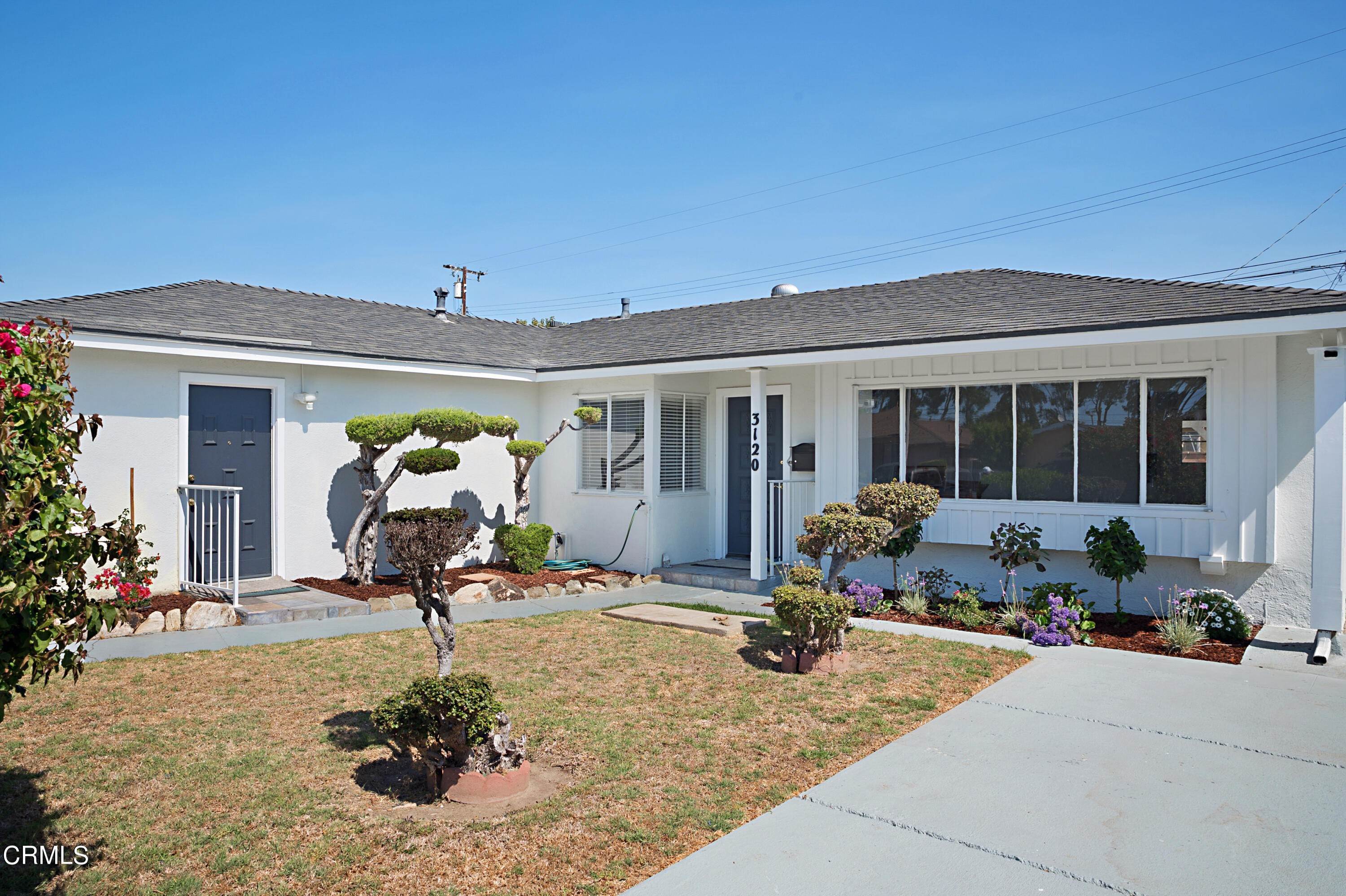 1. Single Family Homes for Sale at 3120 Napa Street Oxnard, California 93033 United States