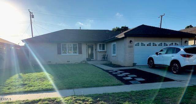 Single Family Homes for Sale at 1327 Finch Avenue Ventura, California 93003 United States