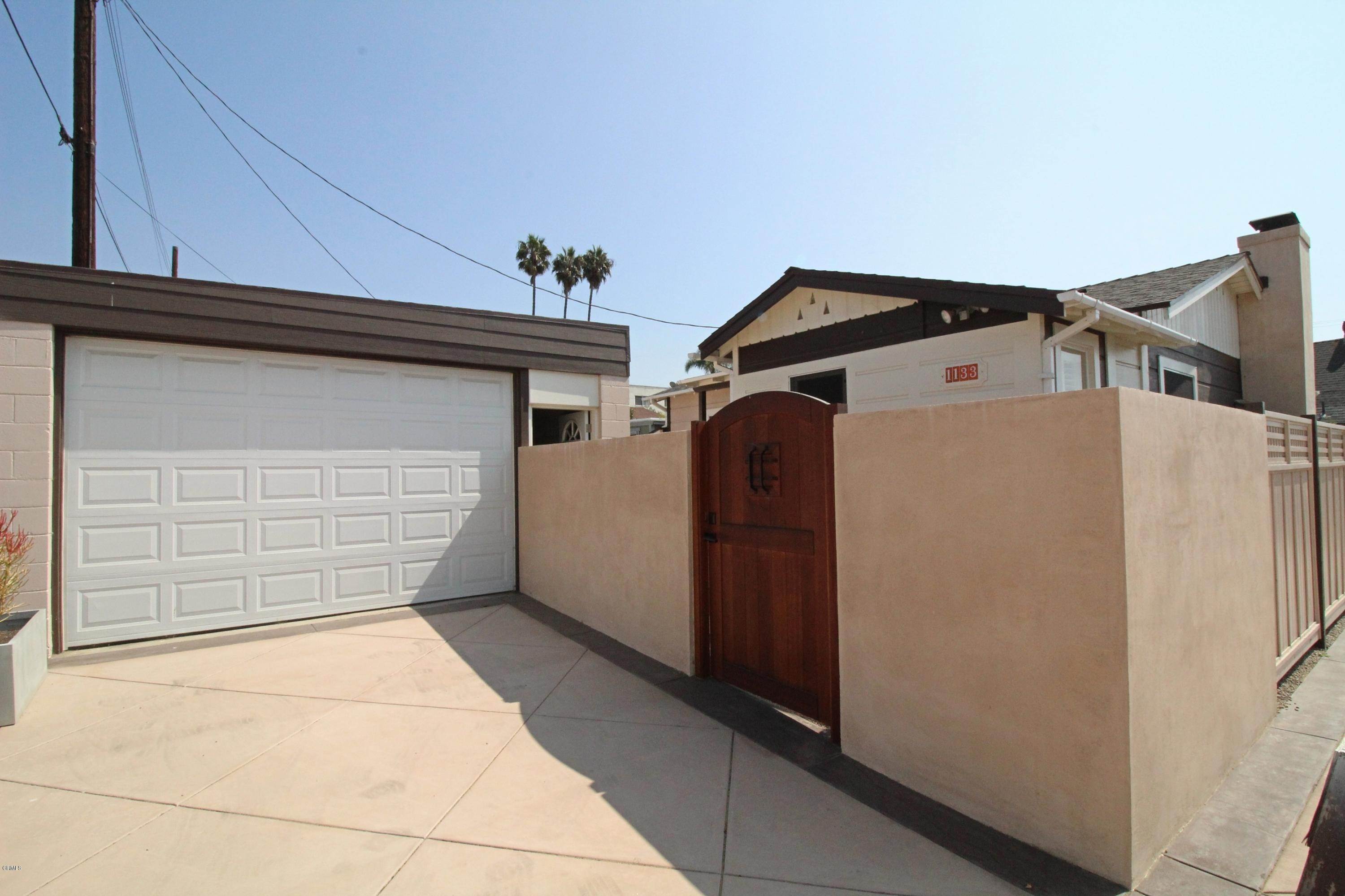 23. Single Family Homes at 1133 Meta Street Ventura, California 93001 United States