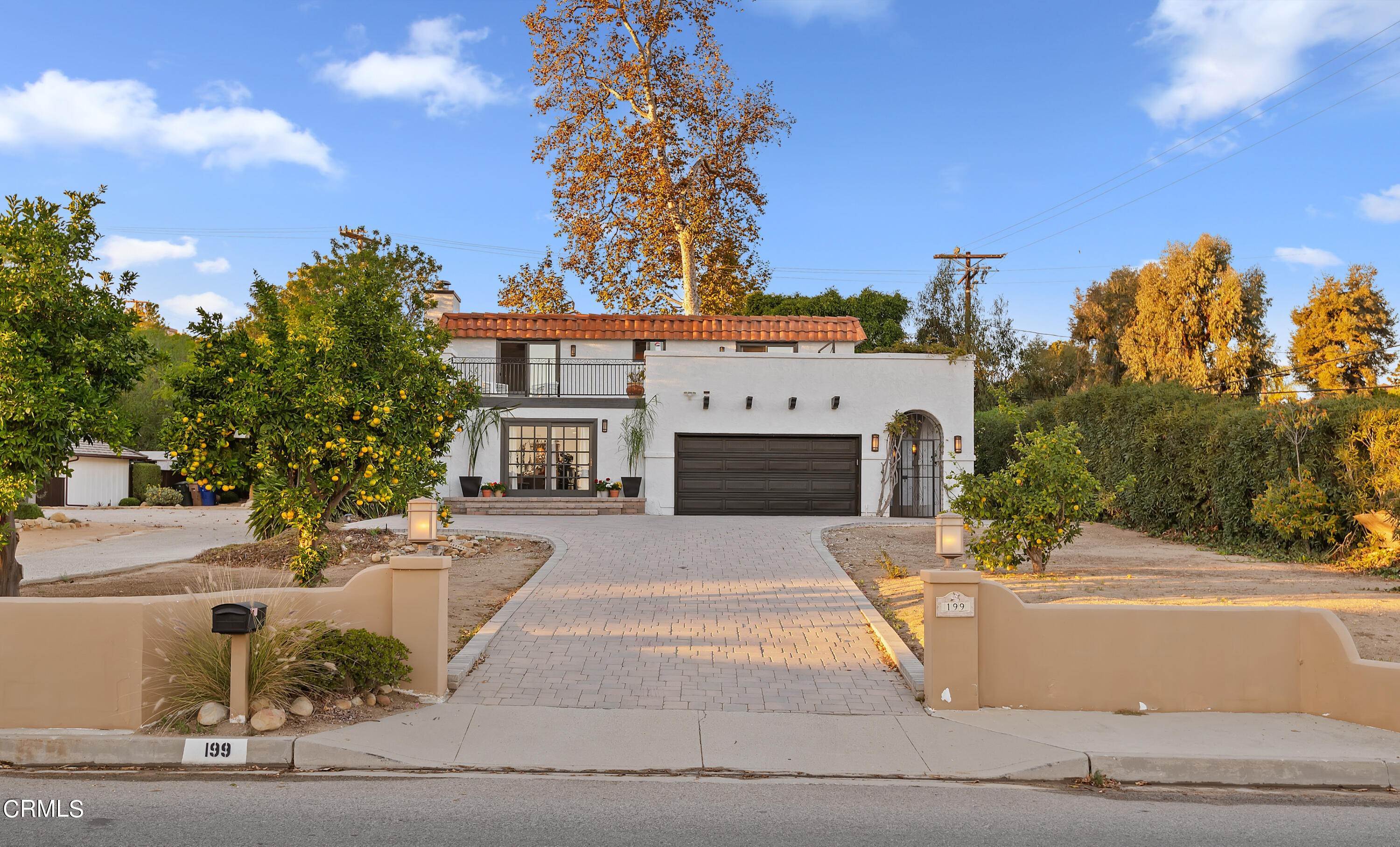 Single Family Homes for Sale at 199 Via Baja Ventura, California 93003 United States