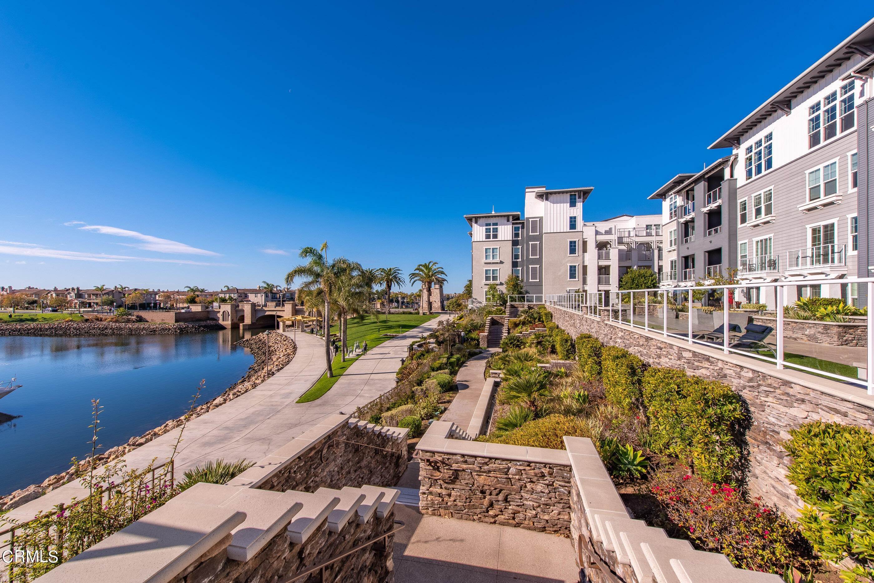 33. Condominiums for Sale at 4048 Tradewinds Drive Oxnard, California 93035 United States