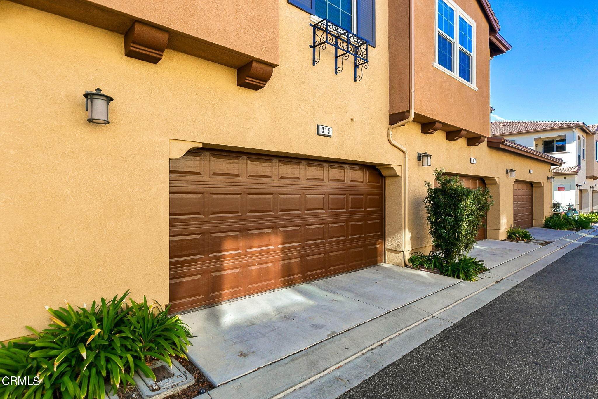 24. Condominiums for Sale at 315 American River Court Oxnard, California 93036 United States