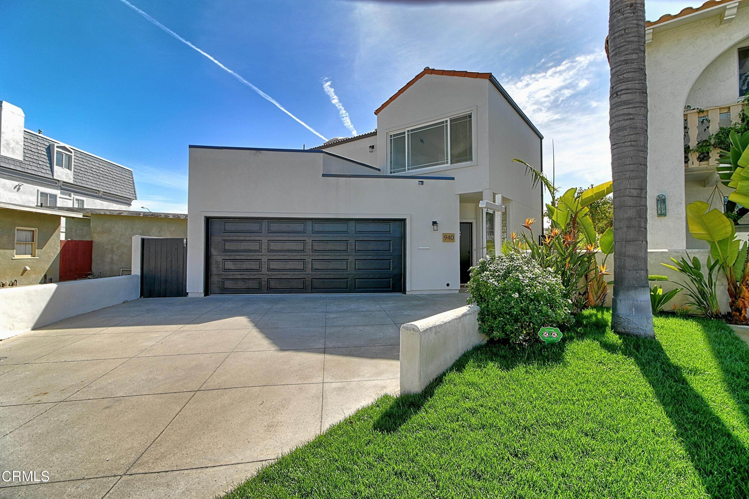2. Single Family Homes at 940 Brockton Lane Ventura, California 93001 United States