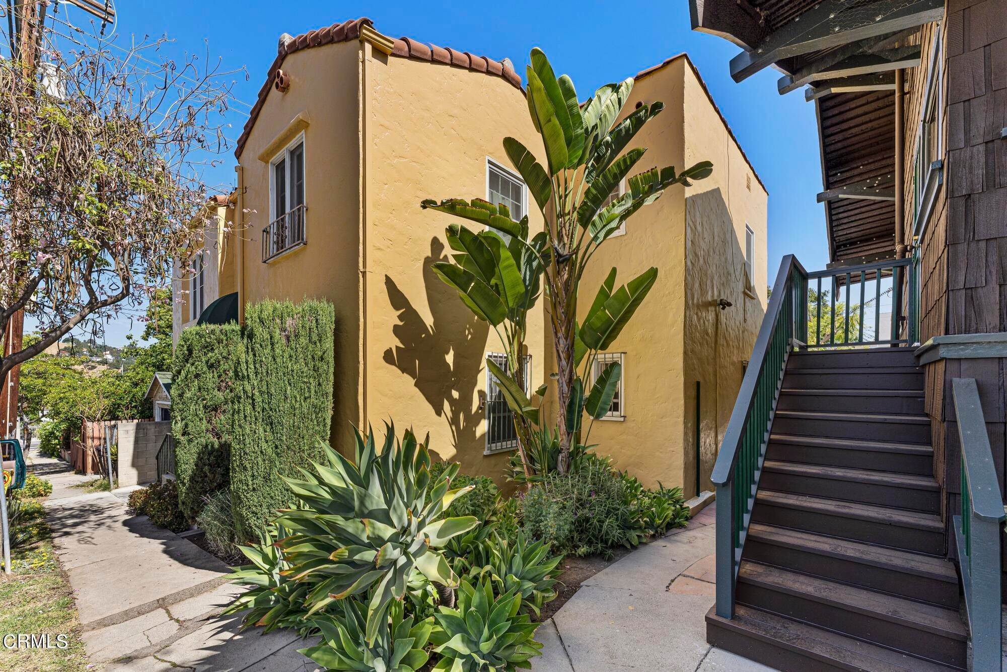 34. Triplex for Sale at 411 East Ave 39 Los Angeles, California 90031 United States