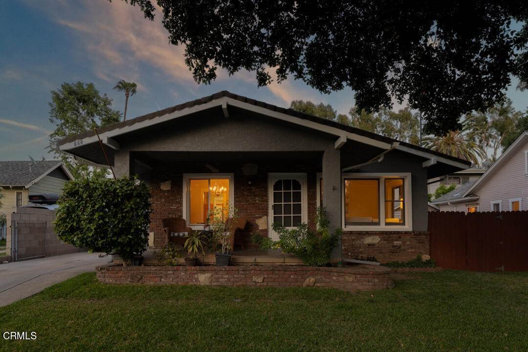 20. Single Family Homes for Sale at 660 North Chester Avenue Pasadena, California 91106 United States
