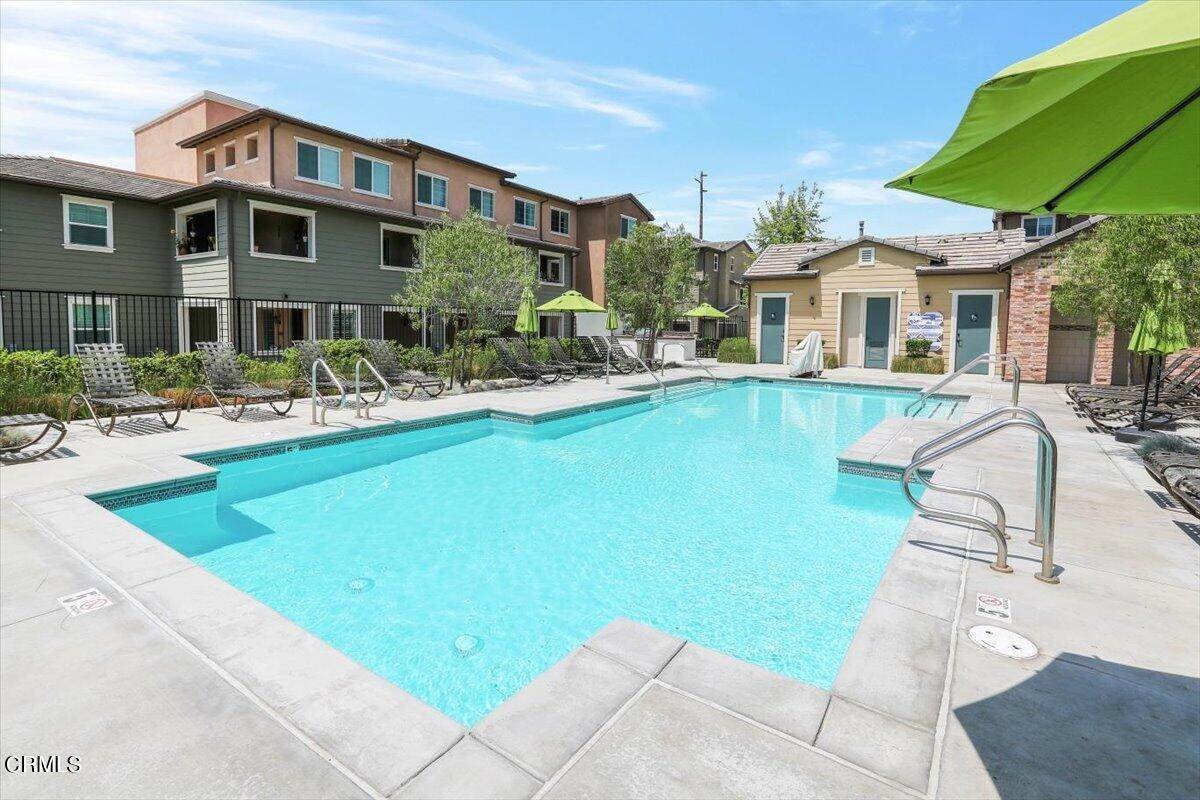 32. Townhouse for Sale at 1062 Newberry Lane Claremont, California 91711 United States