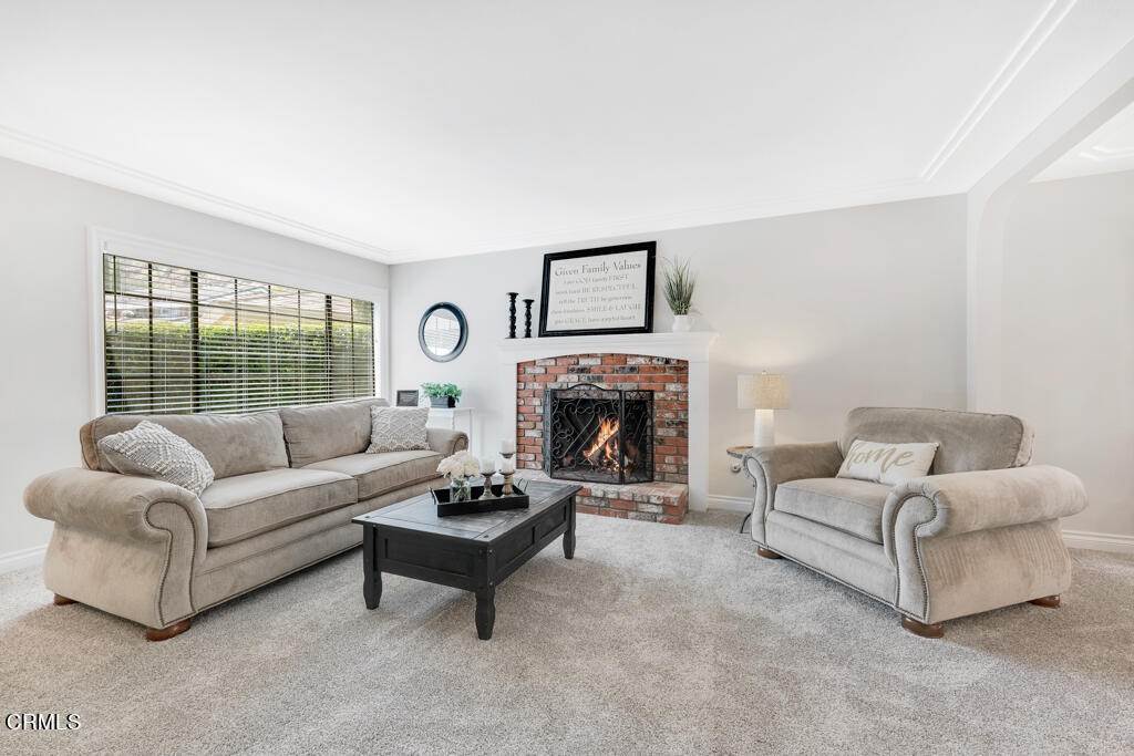 9. Single Family Homes for Sale at 3496 Hill Canyon Avenue Thousand Oaks, California 91360 United States