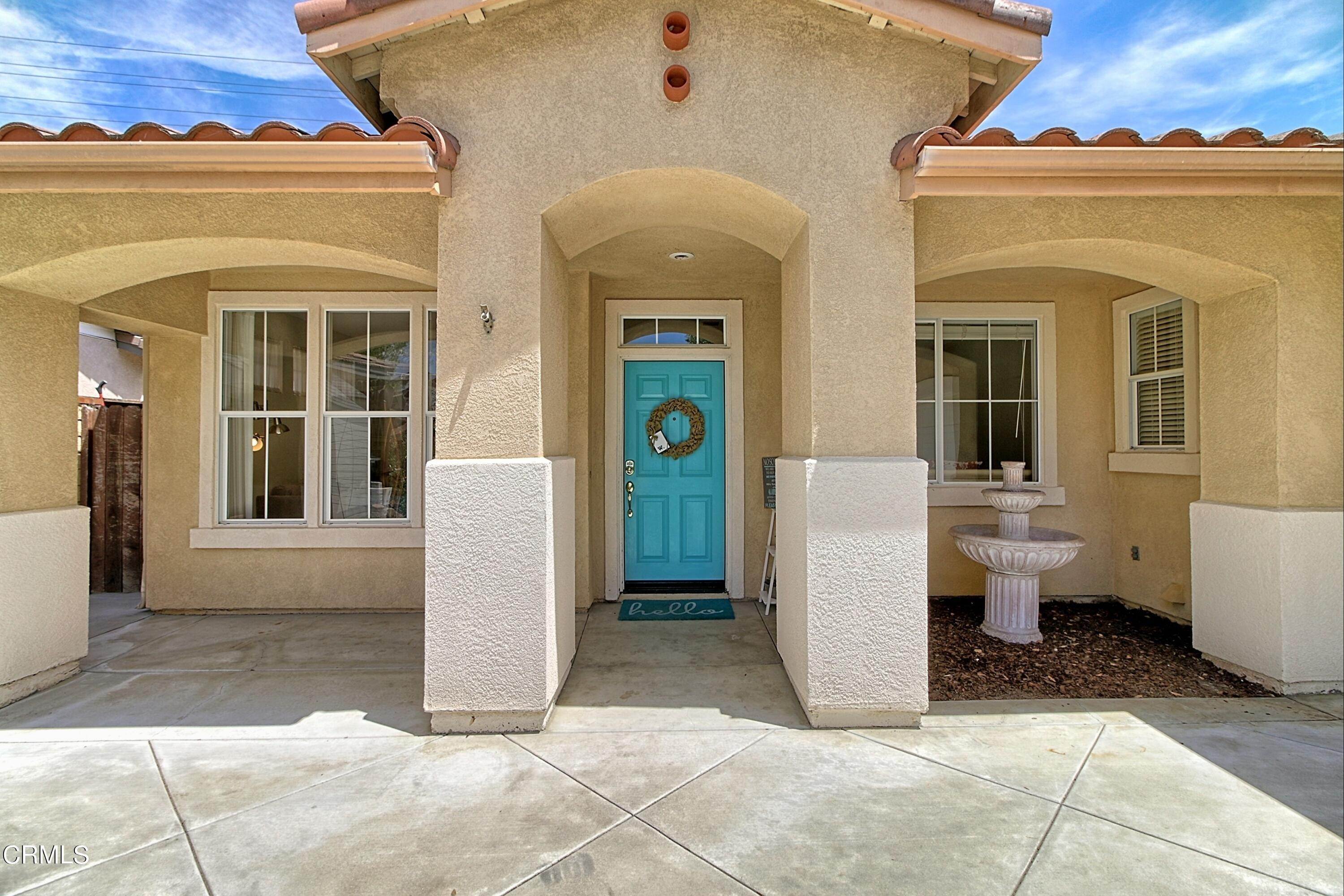 4. Single Family Homes for Sale at 7614 Eisenhower Street Ventura, California 93003 United States