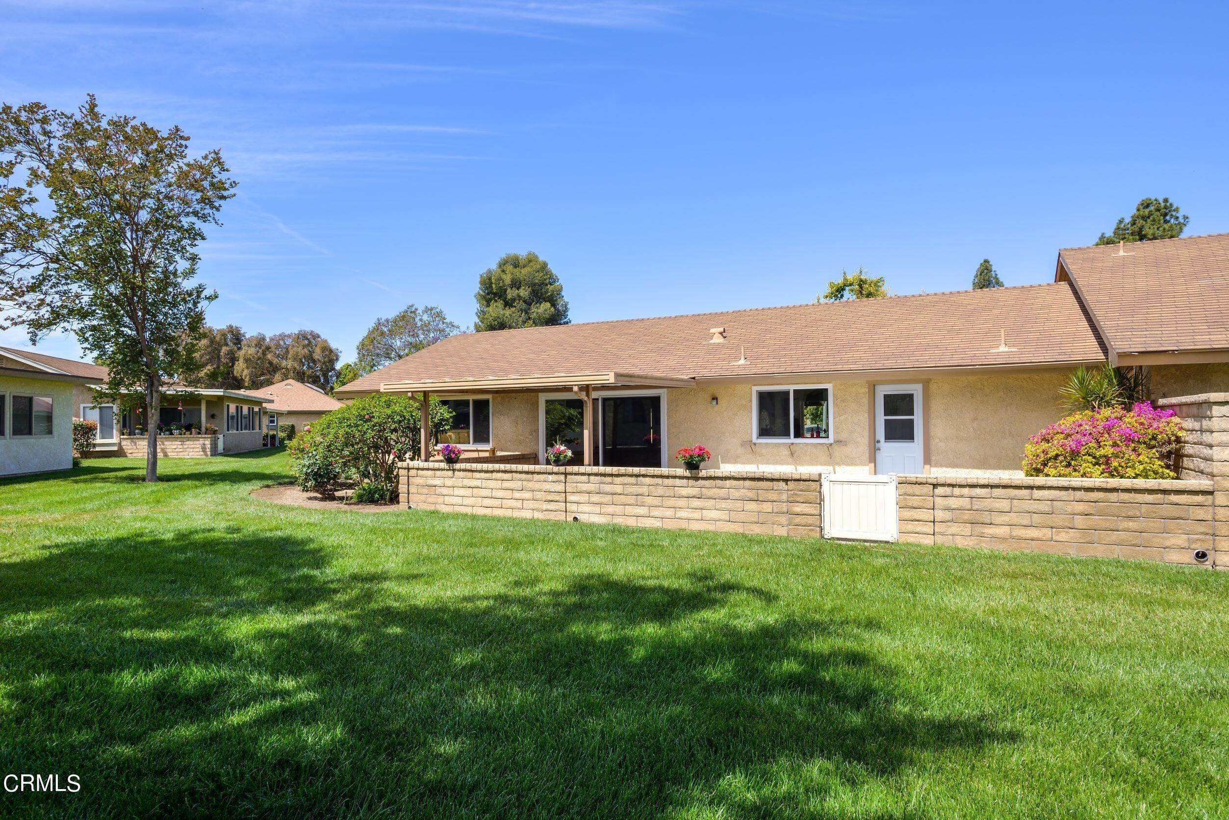 5. Single Family Homes for Sale at 14107 Village 14 Camarillo, California 93012 United States