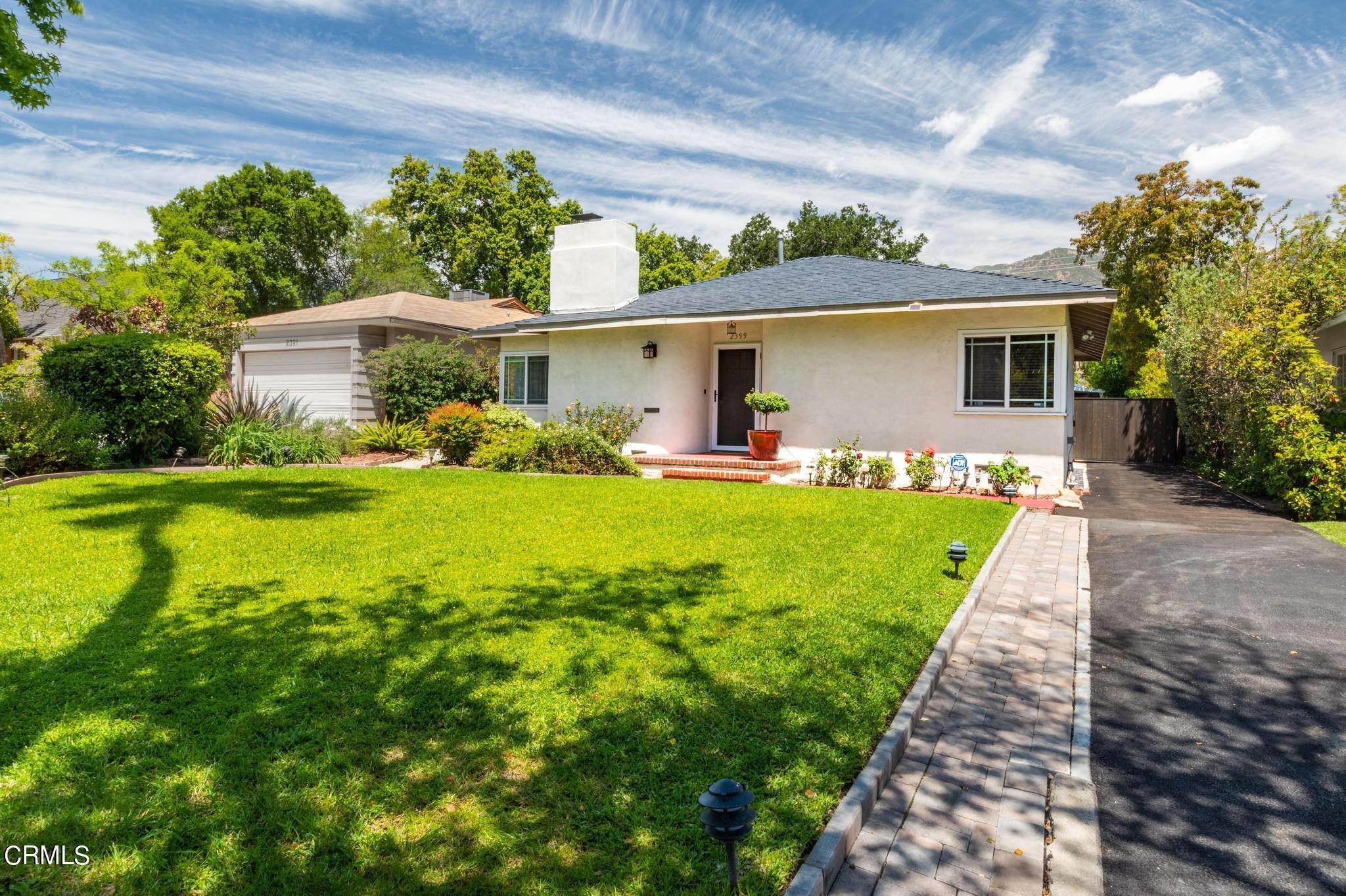 28. Single Family Homes for Sale at 2399 Brigden Road Pasadena, California 91104 United States
