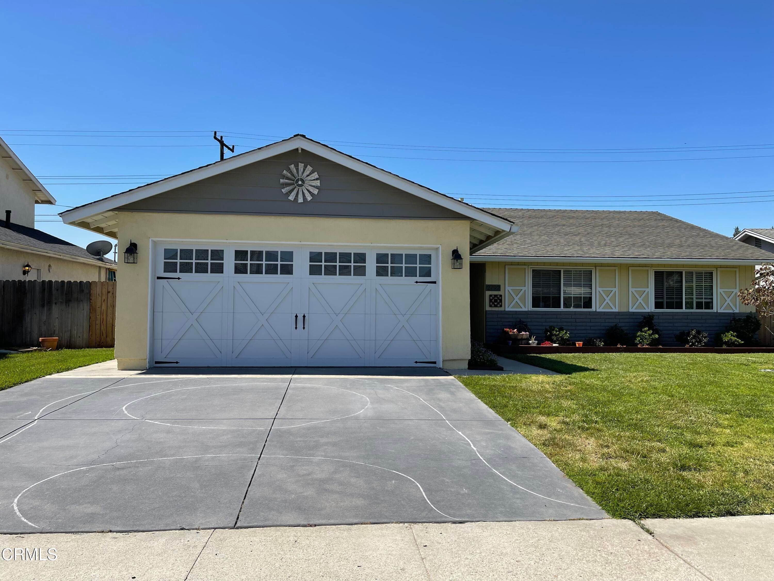 Single Family Homes en 2792 Munson Street Camarillo, California 93010 Estados Unidos