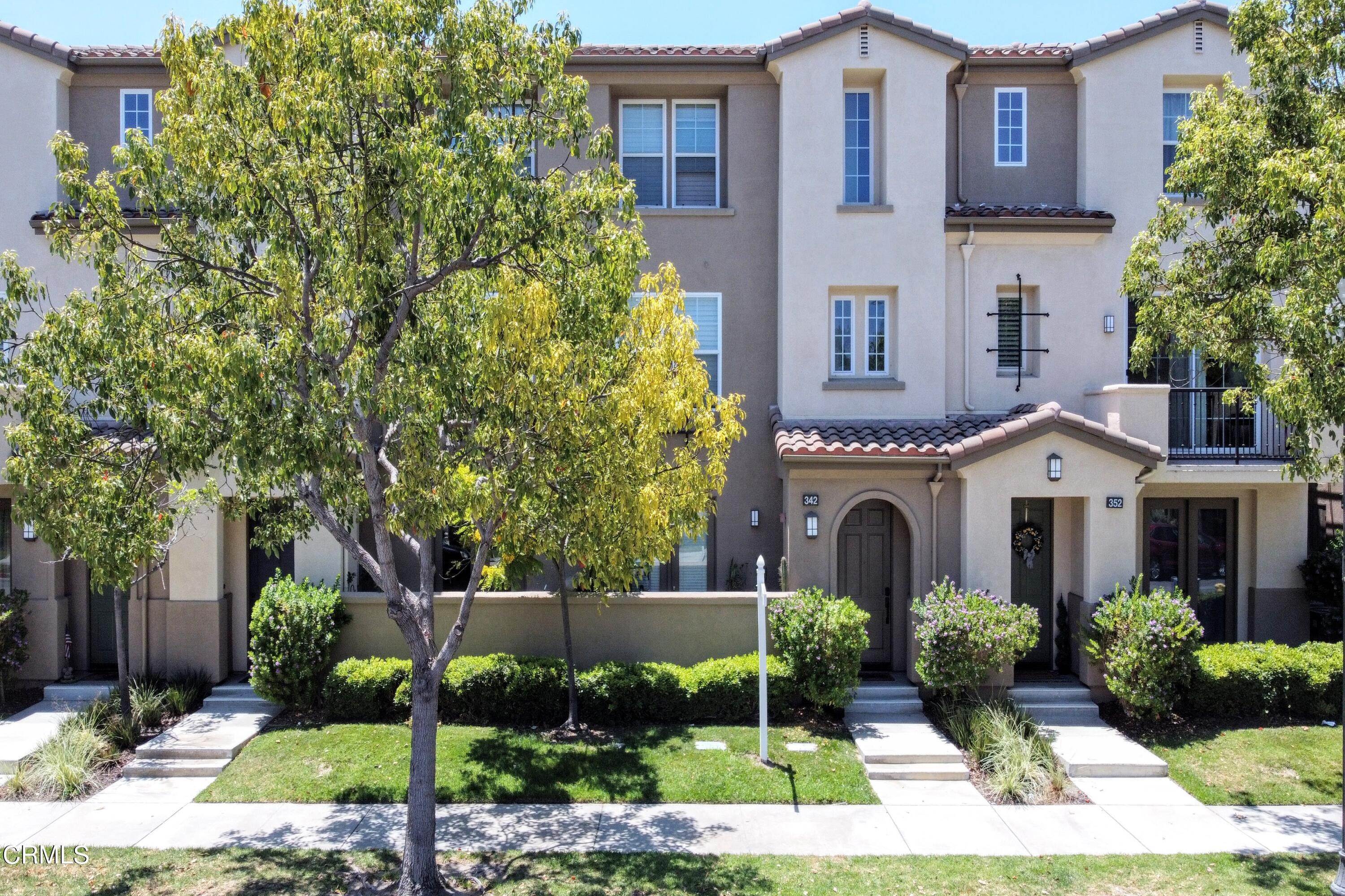 Townhouse for Sale at 342 Danvers River Street Oxnard, California 93036 United States
