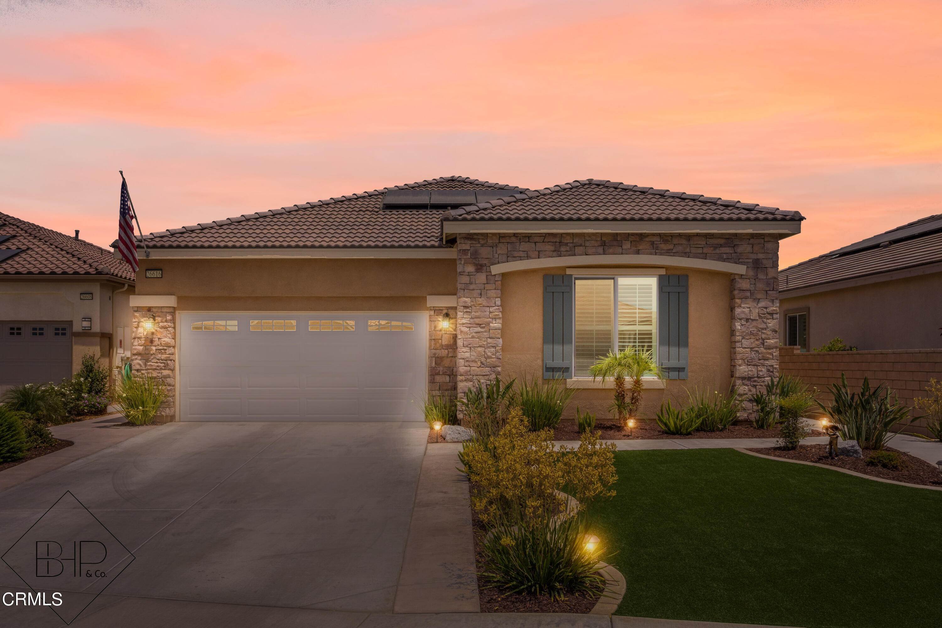 Single Family Homes 为 销售 在 26616 Opalescent Drive Menifee, 加利福尼亚州 92584 美国