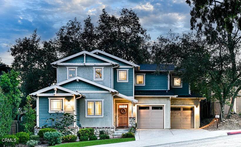 Single Family Homes 为 销售 在 4025 La Crescenta Avenue La Crescenta, 加利福尼亚州 91214 美国