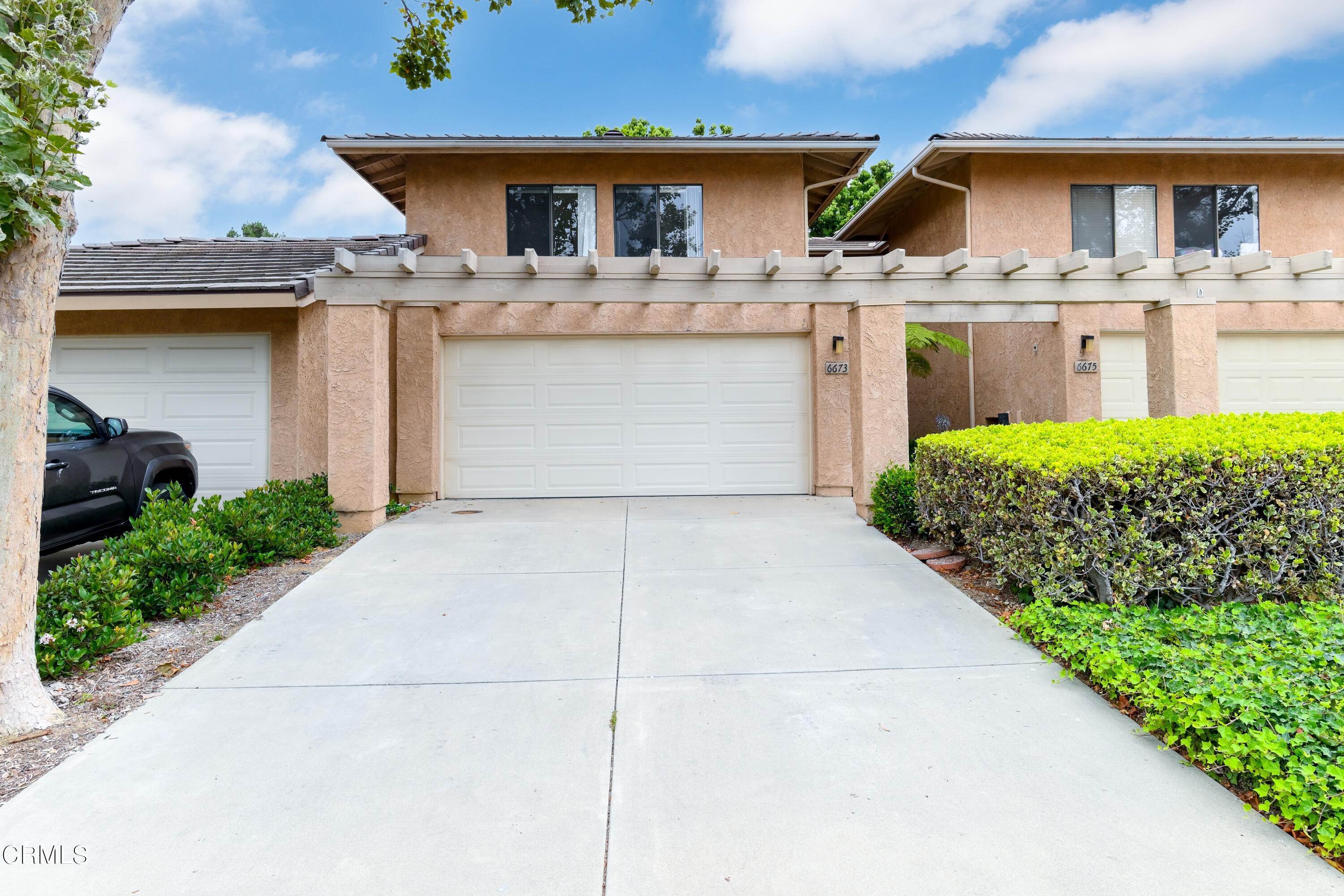 2. Condominiums for Sale at 6673 Sargent Lane Ventura, California 93003 United States