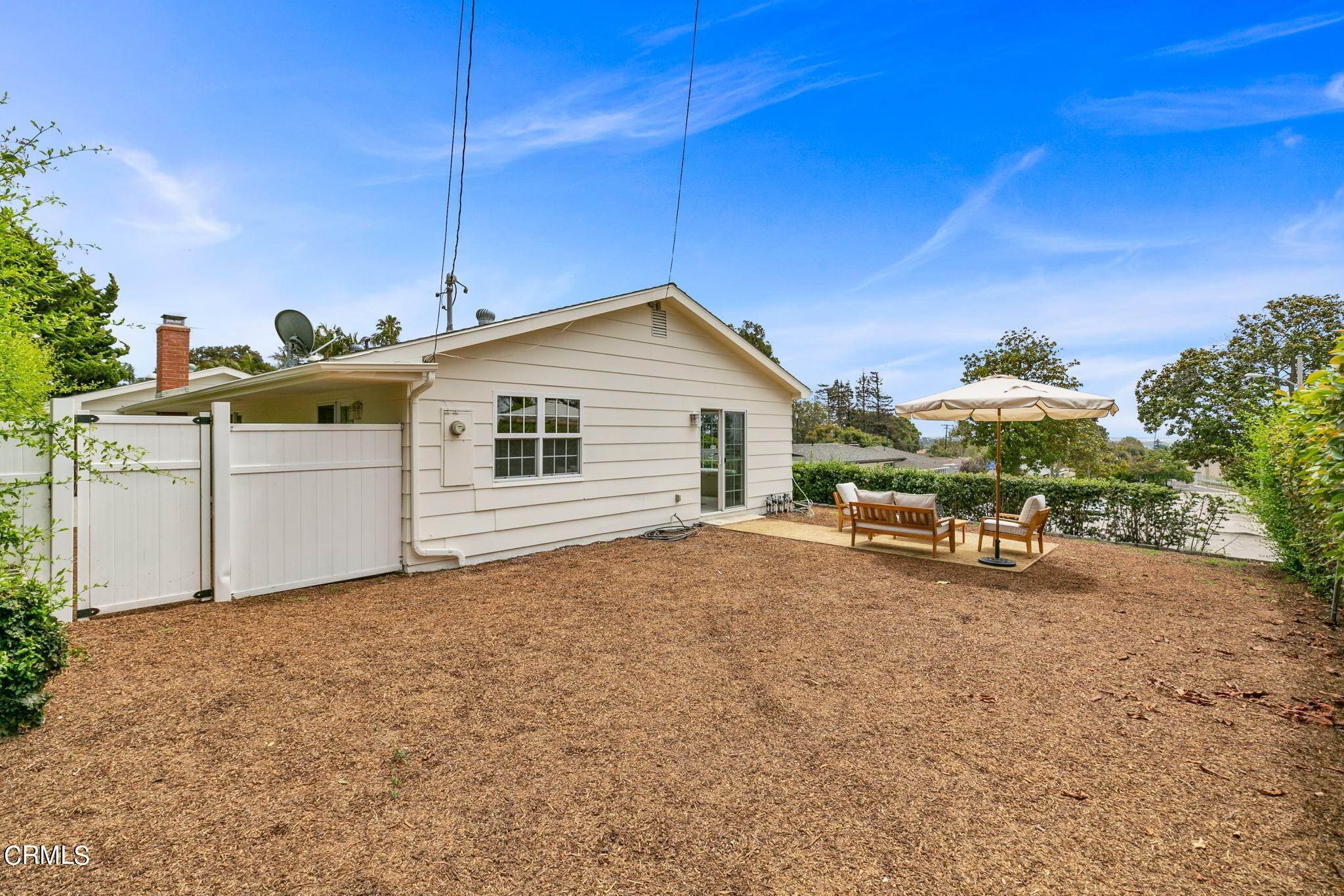 17. Single Family Homes at 345 Sierra Drive Ventura, California 93003 United States