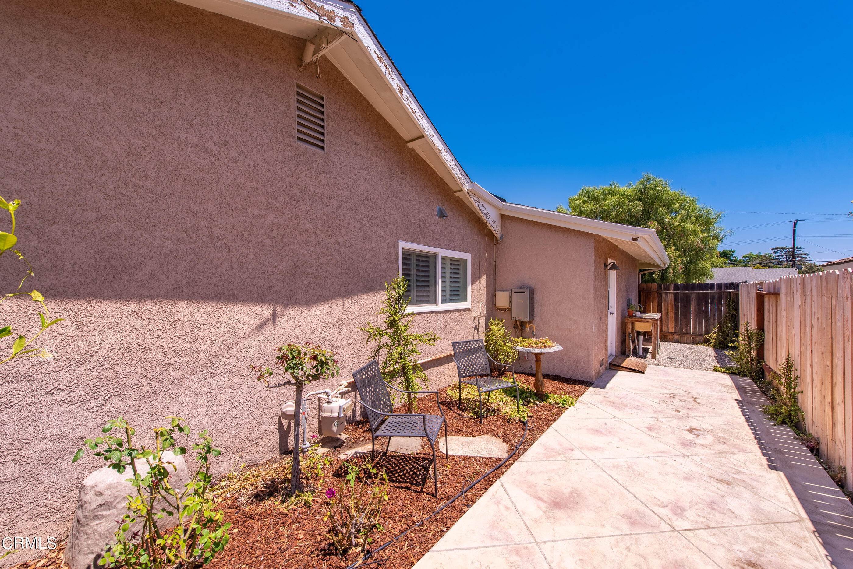 46. Single Family Homes for Sale at 1477 Anacapa Drive Camarillo, California 93010 United States