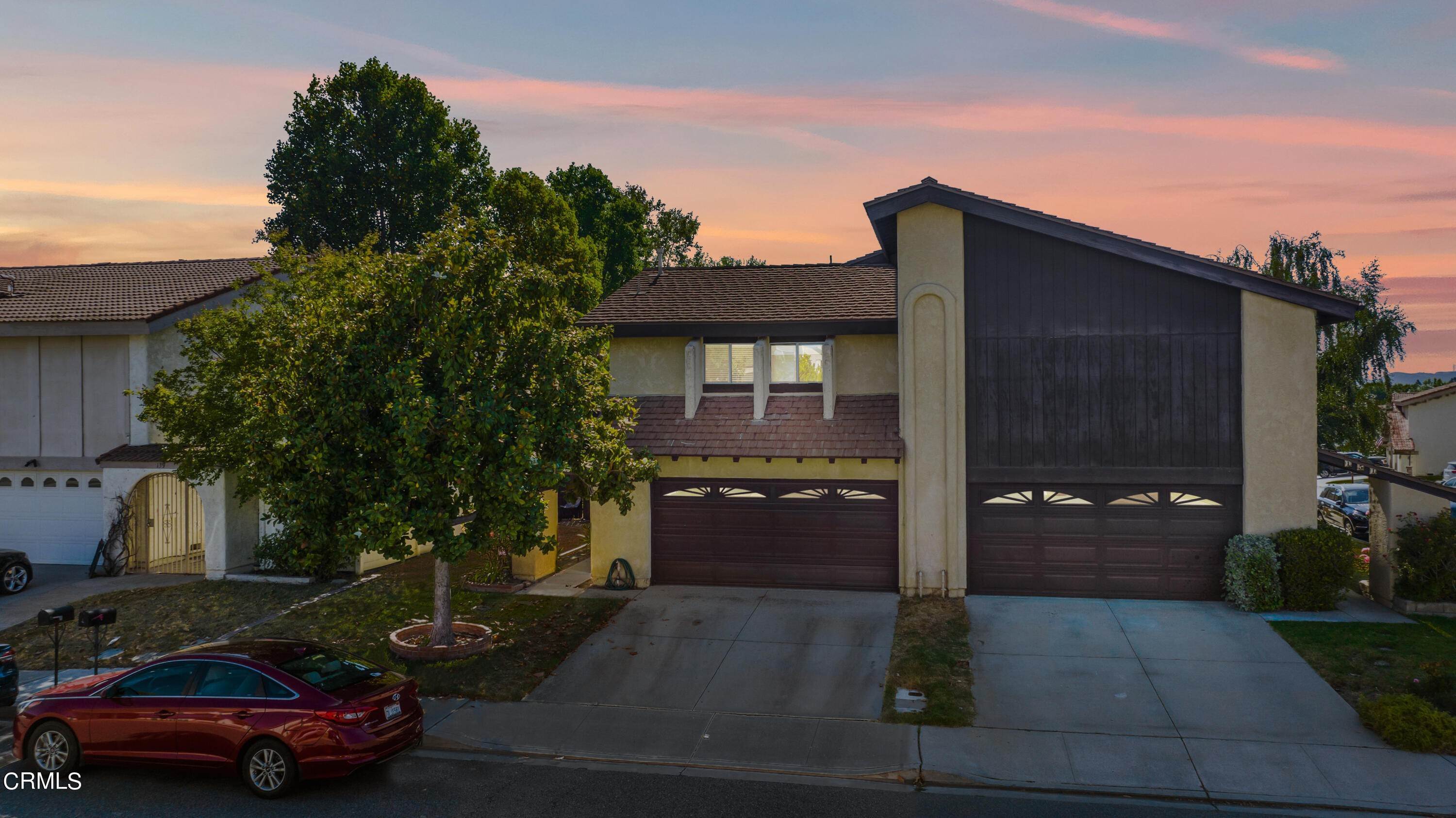 31. Single Family Homes for Sale at 145 North Jerome Avenue Newbury Park, California 91320 United States