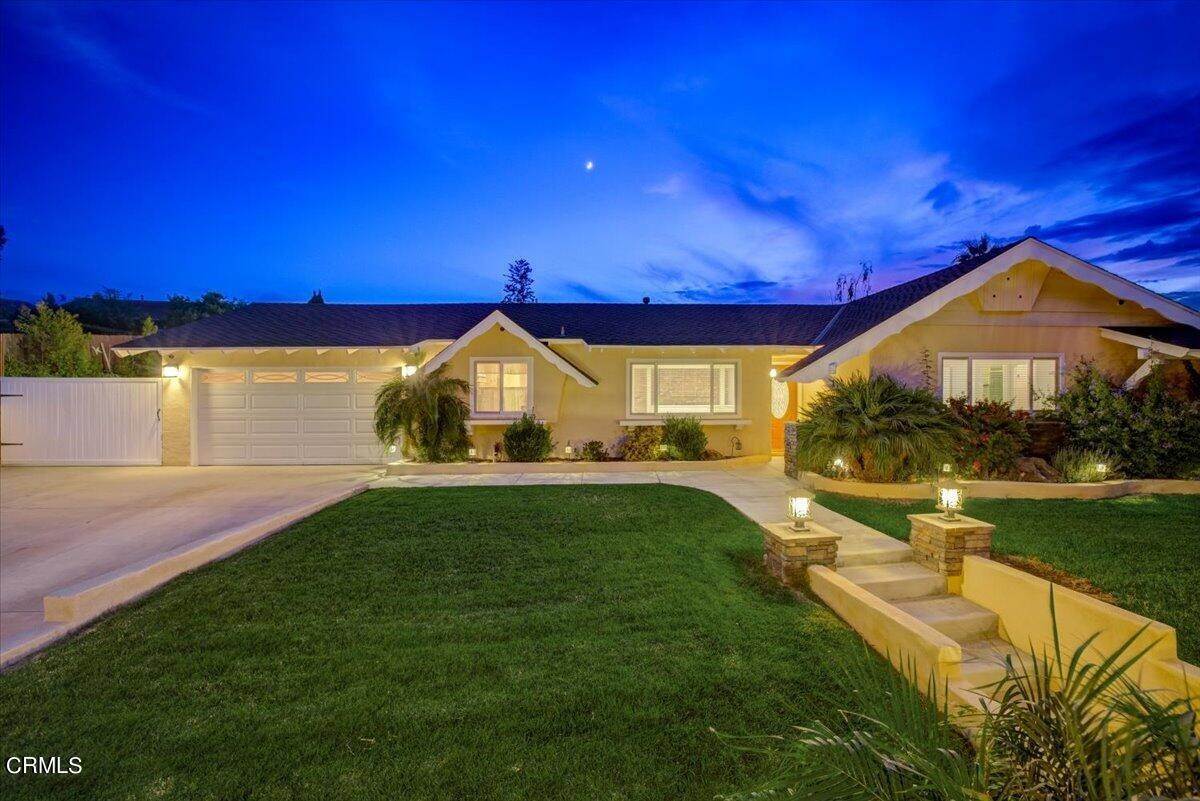 9. Single Family Homes for Sale at 118 Columbia Road Thousand Oaks, California 91360 United States