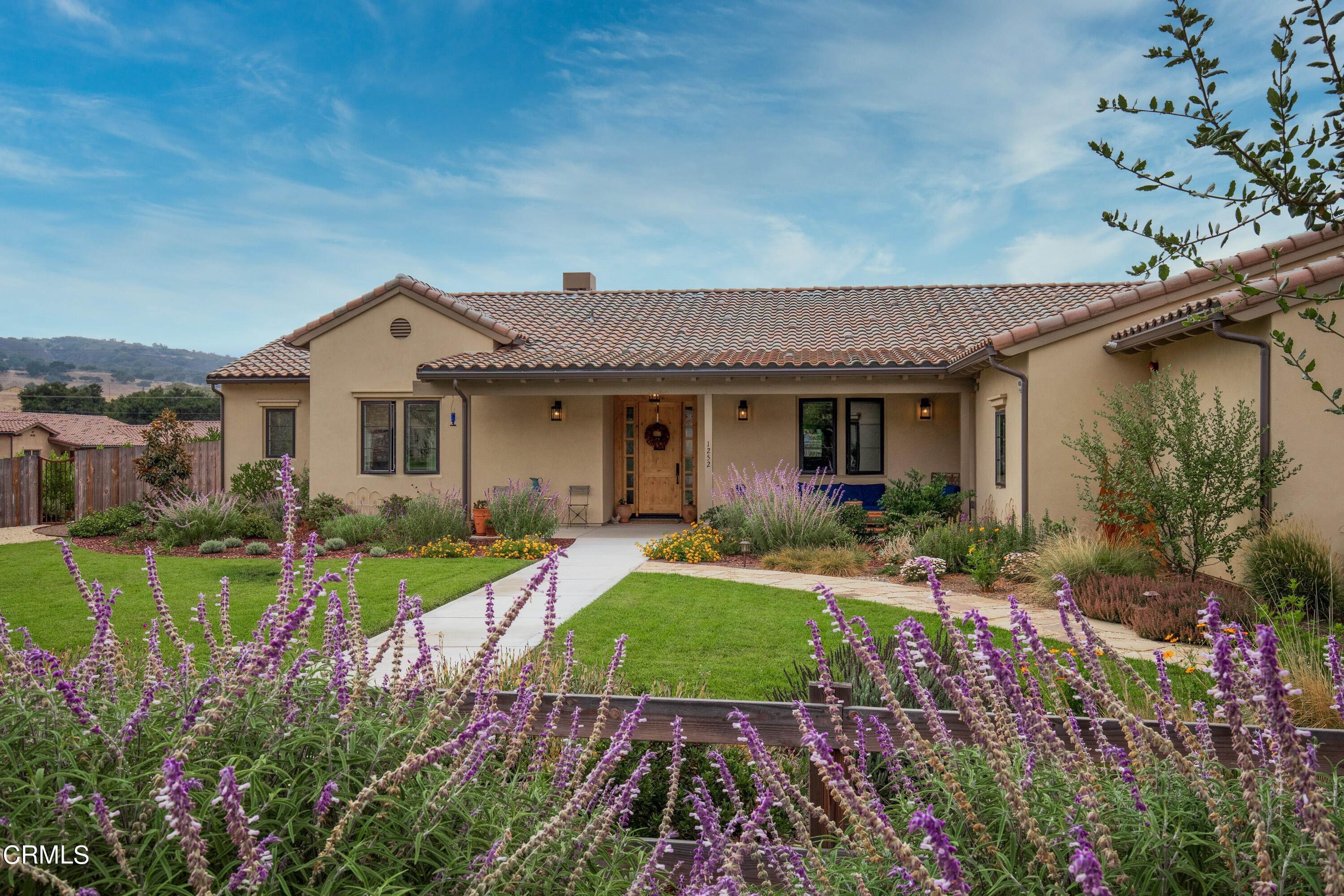 Single Family Homes por un Venta en 1252 Hager Lane Buellton, California 93427 Estados Unidos