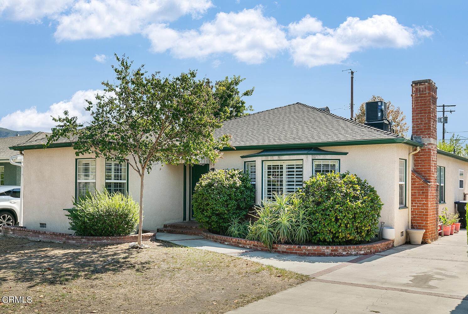 Single Family Homes 为 销售 在 123 South Sparks Street 伯班克, 加利福尼亚州 91506 美国
