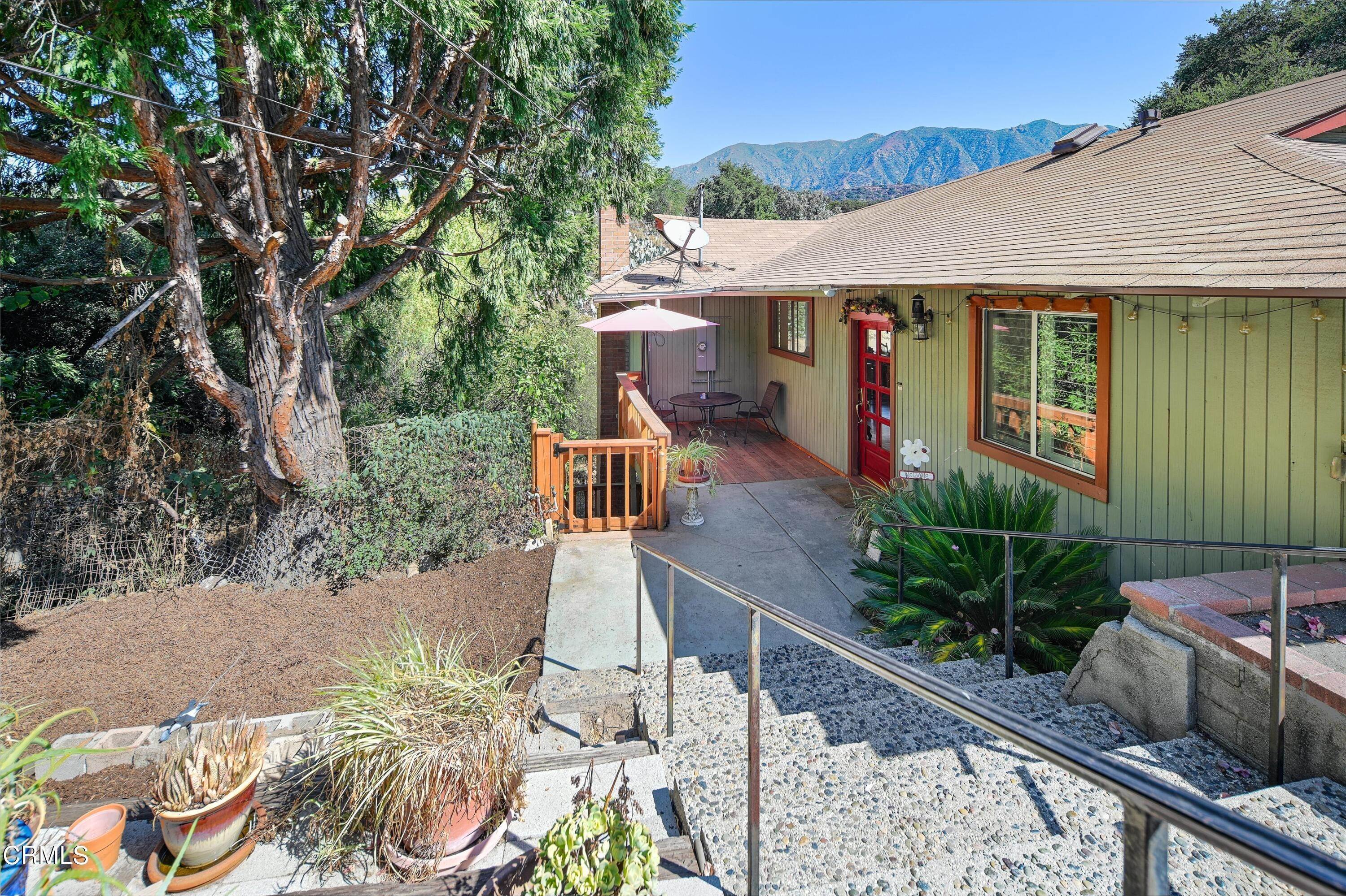 Single Family Homes por un Venta en 521 West Loma Alta Drive Altadena, California 91001 Estados Unidos