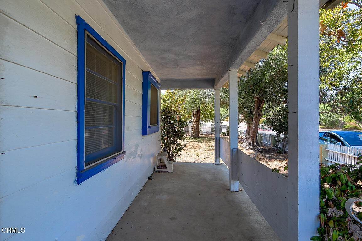 4. Single Family Homes for Sale at 8560 apperson Street Los Angeles, California 91040 United States