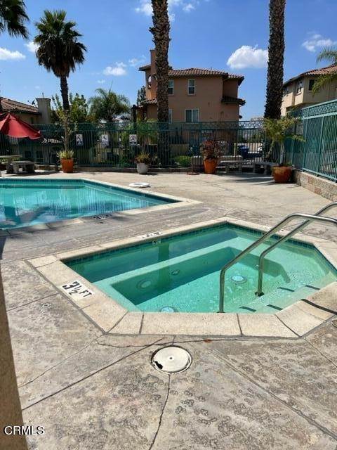 21. Townhouse for Sale at 3711 Baldwin Street 304 #304 3711 Baldwin Street 304 Los Angeles, California 90031 United States