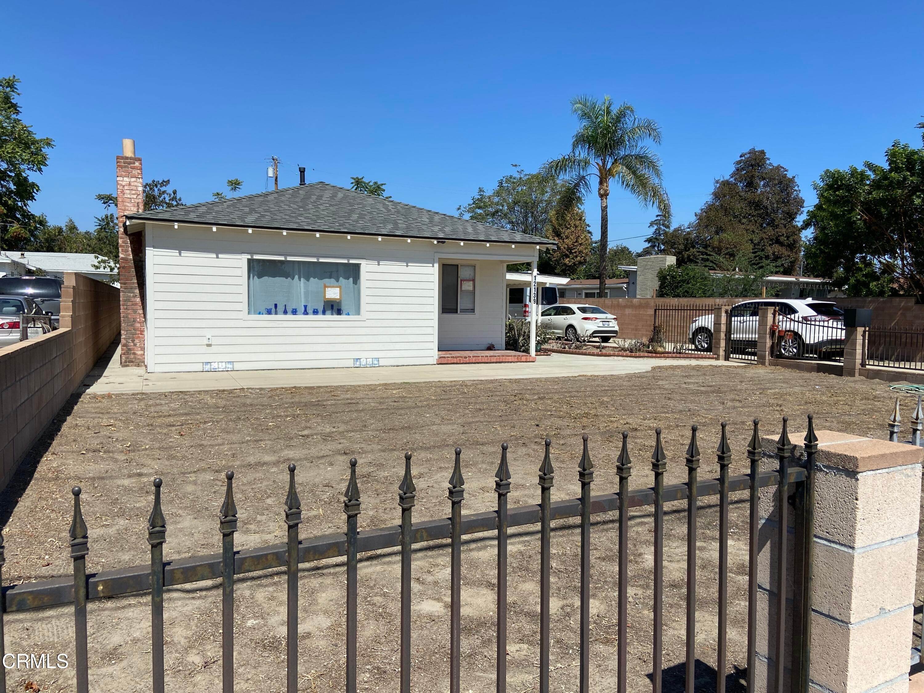 3. Single Family Homes for Sale at 12139 Lower Azusa Road El Monte, California 91732 United States