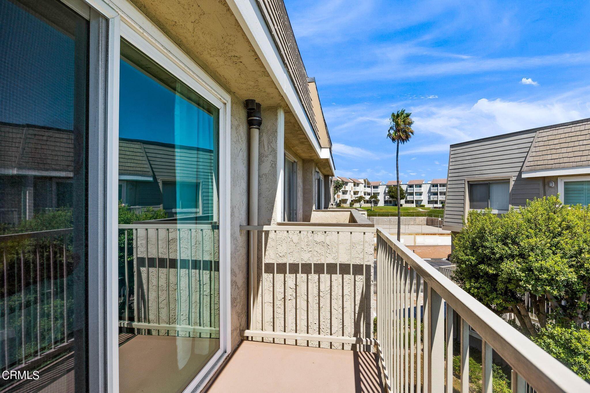 21. Condominiums for Sale at 240 East Surfside Drive Port Hueneme, California 93041 United States