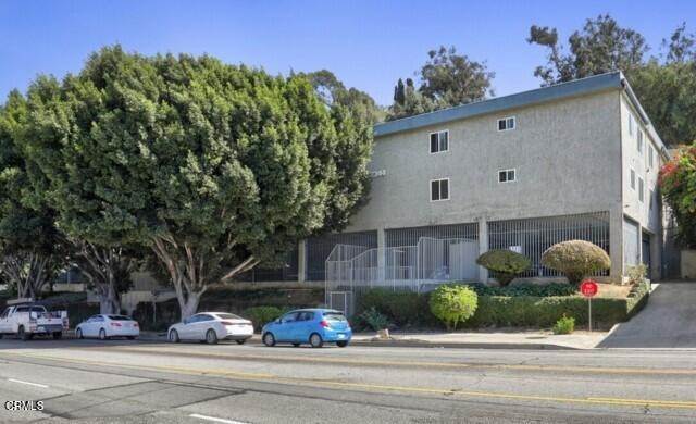 Condominiums for Sale at 2344 Fletcher Drive 114 #114 2344 Fletcher Drive 114 Los Angeles, California 90039 United States