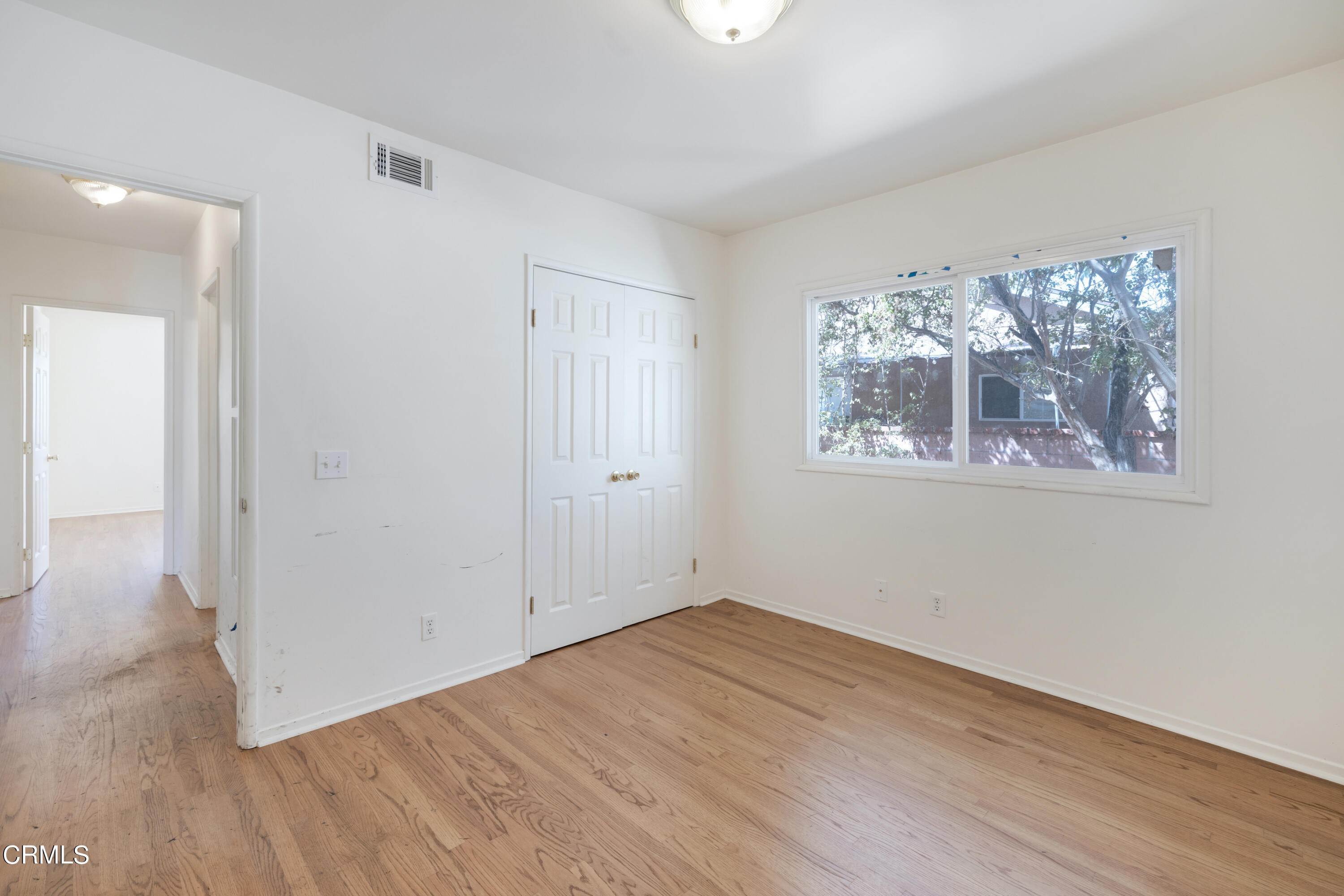 11. Single Family Homes for Sale at 4851 North Rimhurst Avenue Covina, California 91724 United States