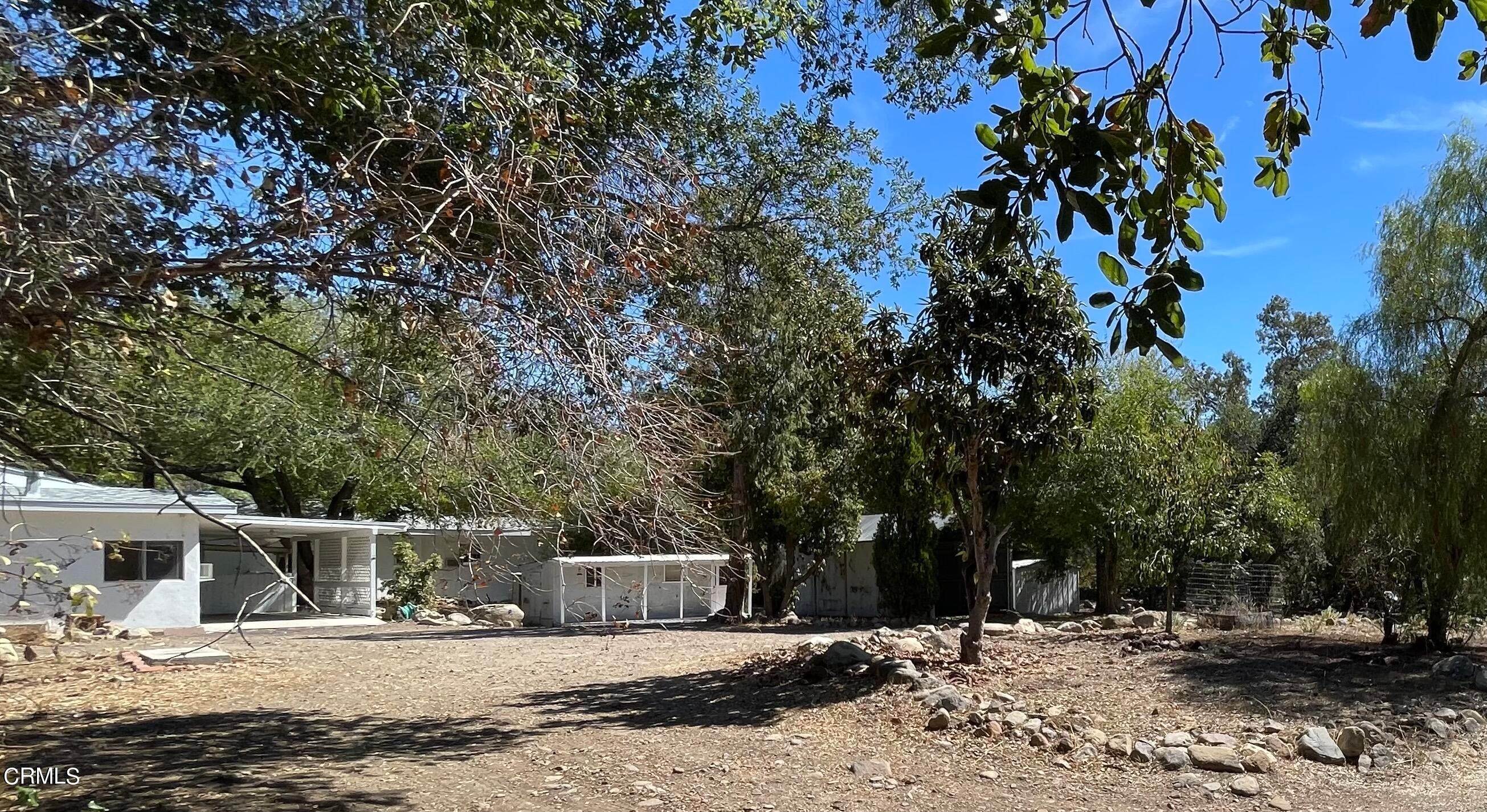 13. Single Family Homes for Sale at 3417 Thacher Road Ojai, California 93023 United States