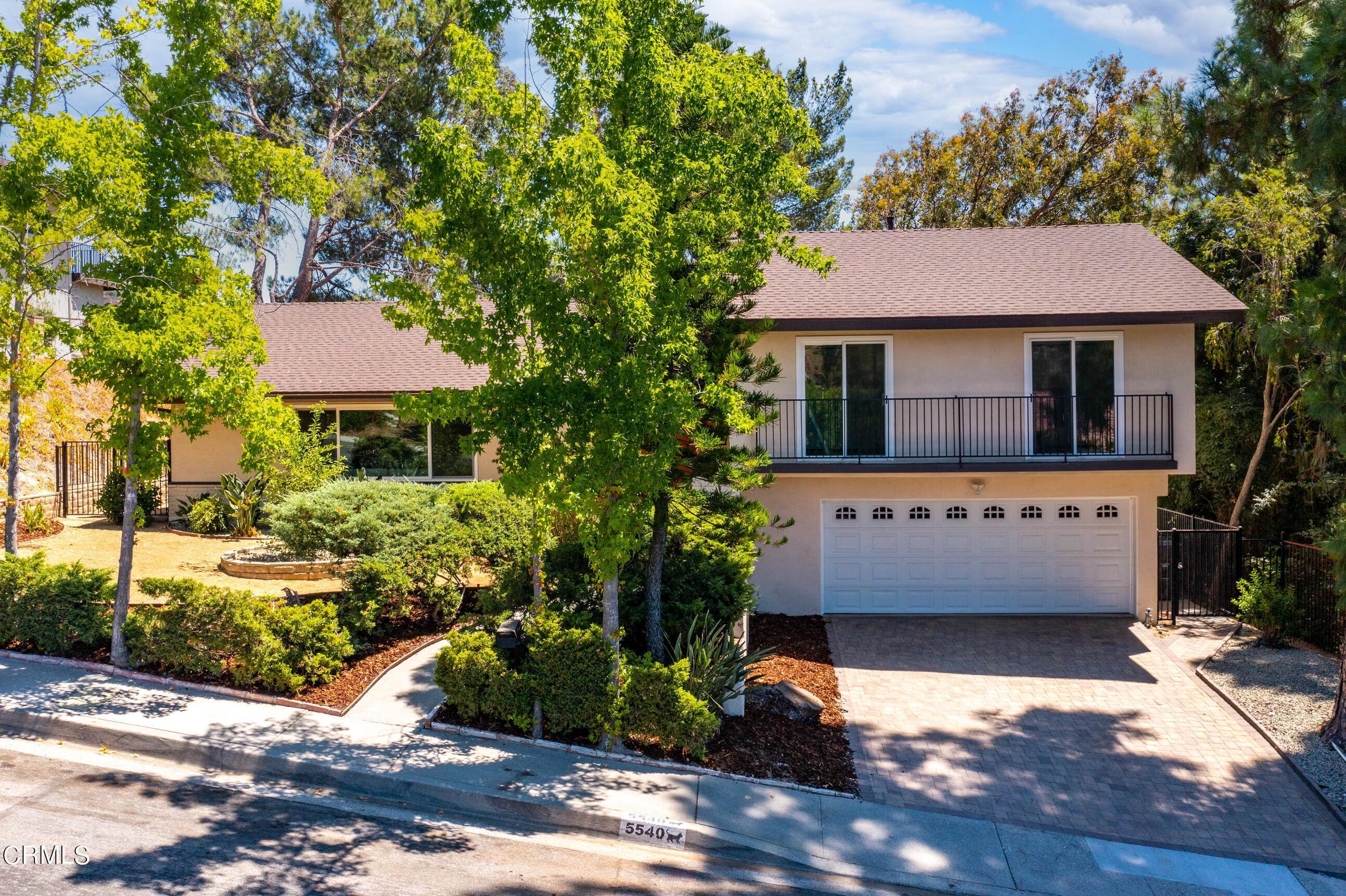 Single Family Homes 在 5540 Pine Cone Road La Crescenta, 加利福尼亚州 91214 美国