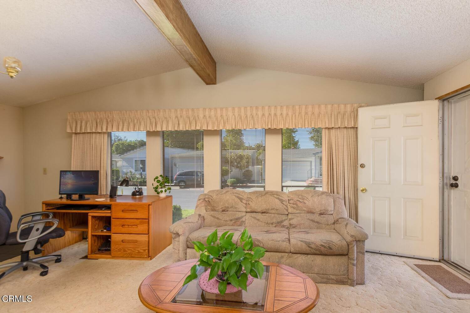 5. Single Family Homes for Sale at 975 West Telegraph Road 9 #9 975 West Telegraph Road 9 Santa Paula, California 93060 United States